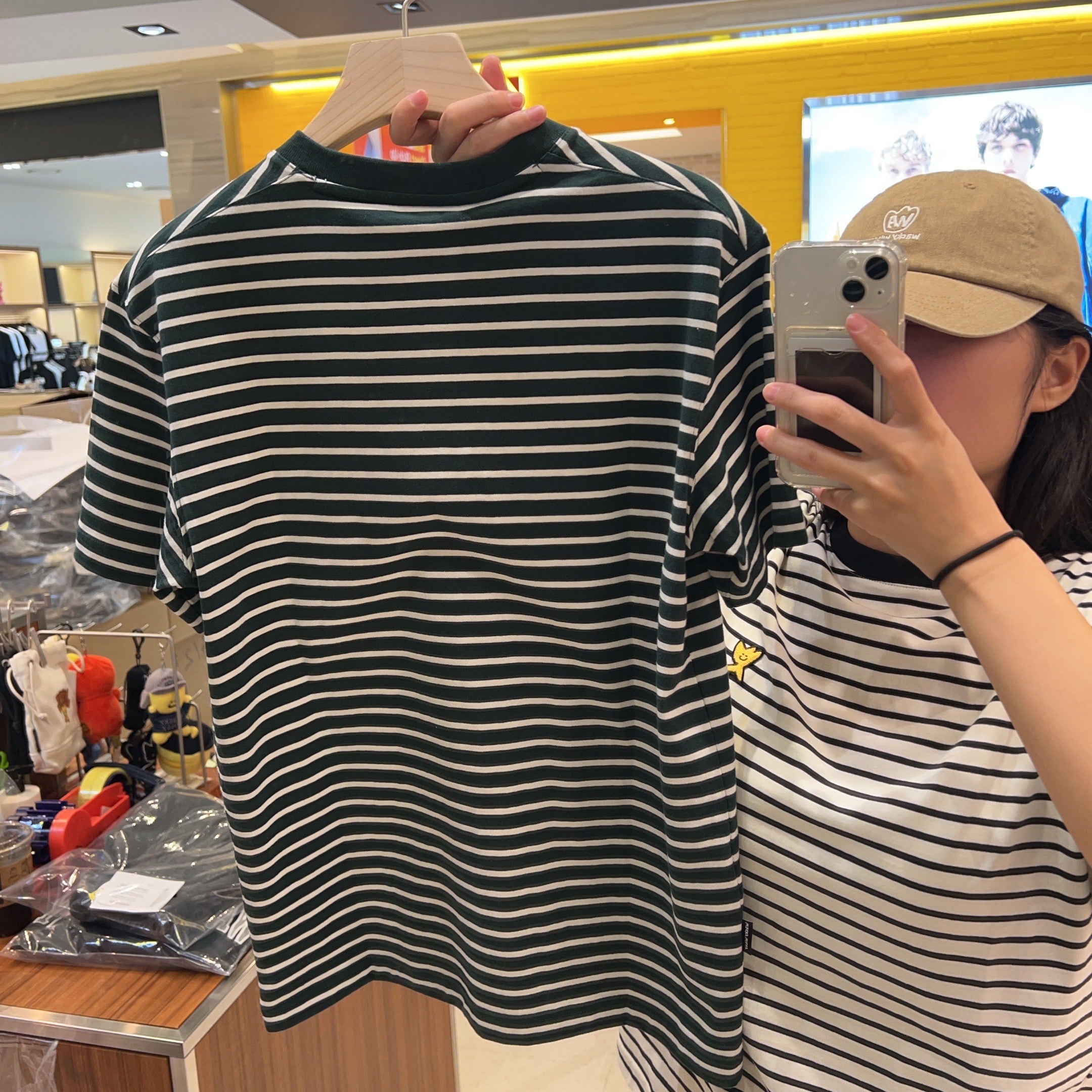 韓國 Wacky Willy Kiki Wappen Stripe Short Sleeve T-Shirt【WW009】