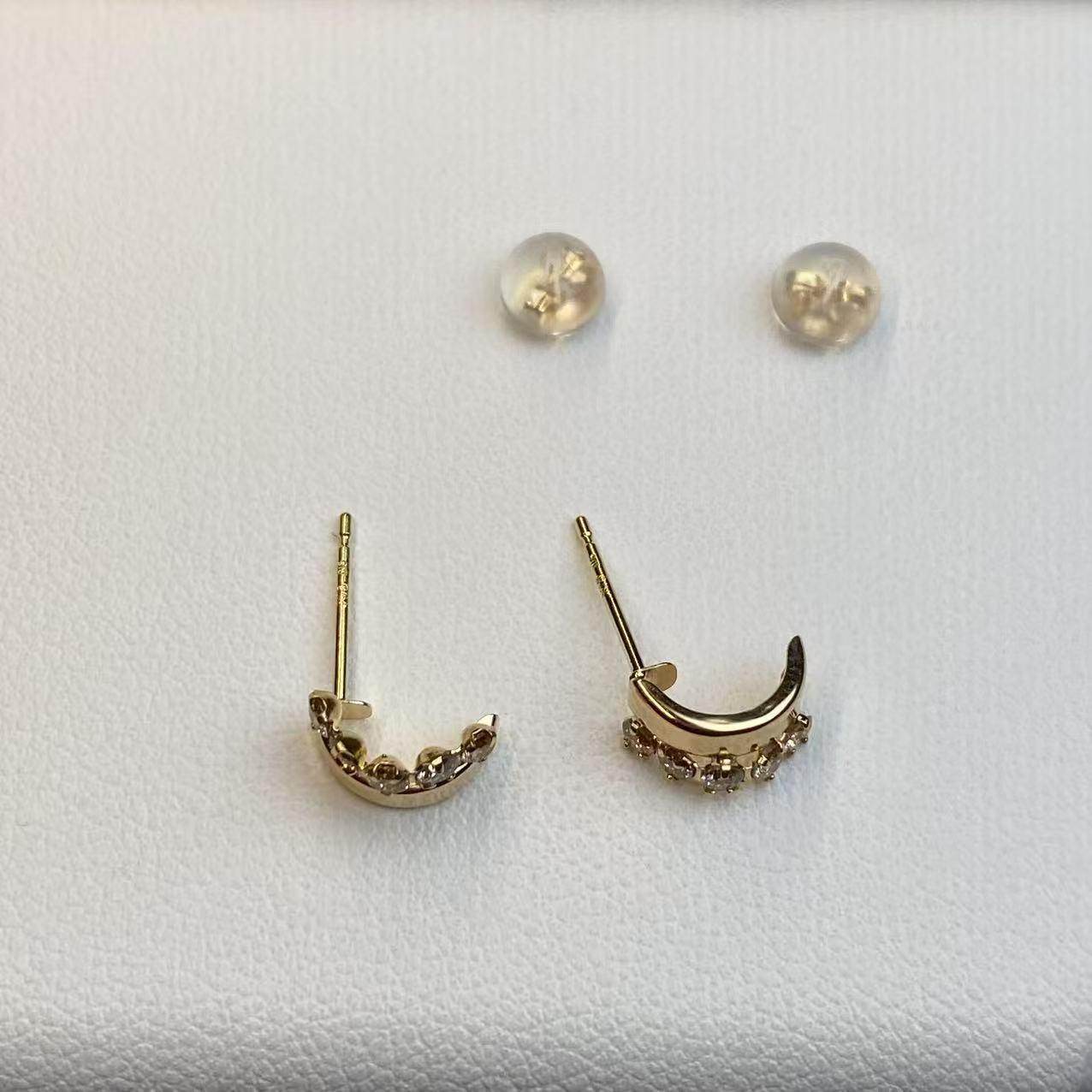 日本直送 半圈弧面鑽石金耳釘【JS435】