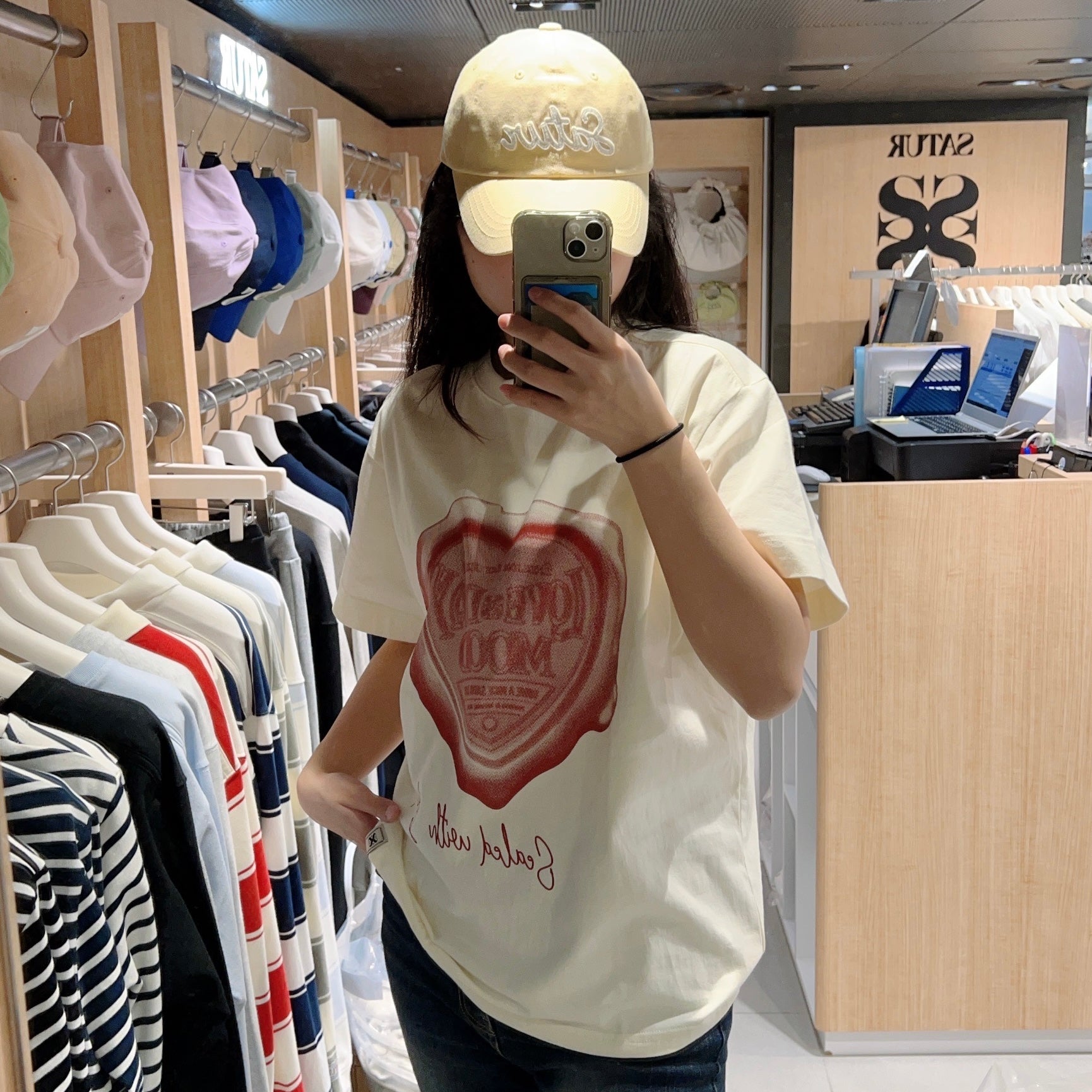 韓國 Satur Saturday Retro Mood Graphic T-Shirt【SR101】