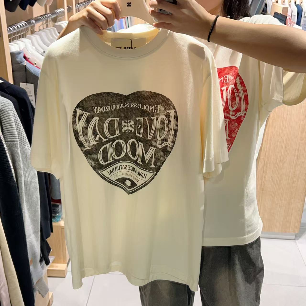韓國 Satur Saturday Retro Mood Graphic Short Sleeve T-Shirt【SR154】