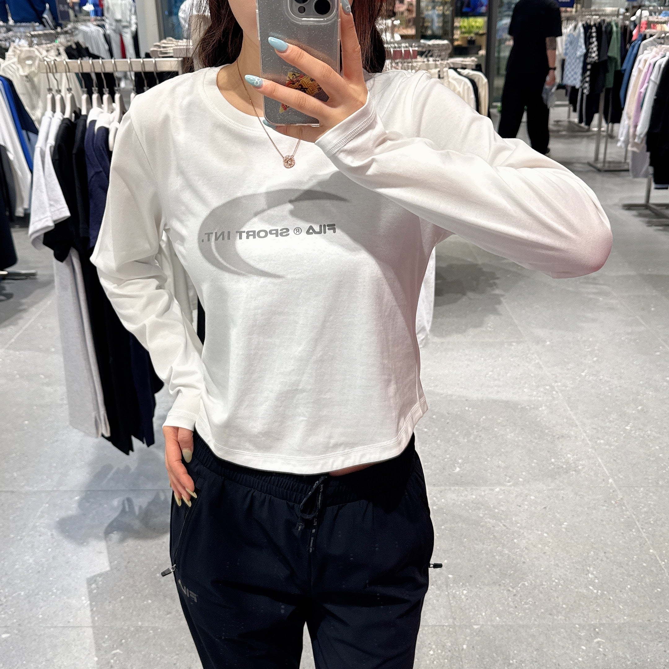 韓國 FILA Cotton Blend Graphic Long Sleeve T-shirt【FA343】