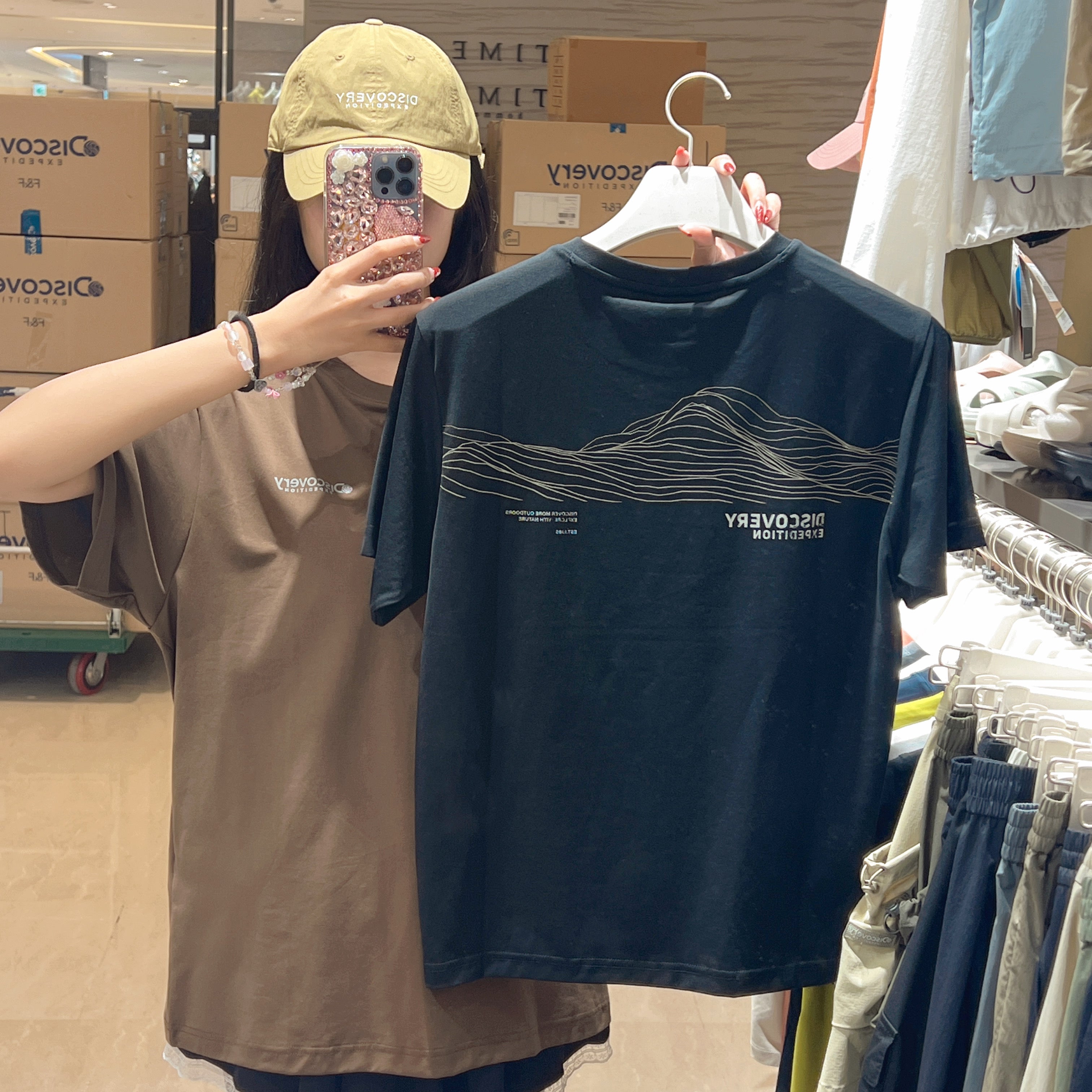 韓國 Discovery Fresh Event Line Graphic Short Sleeve T-Shirt【DY039】