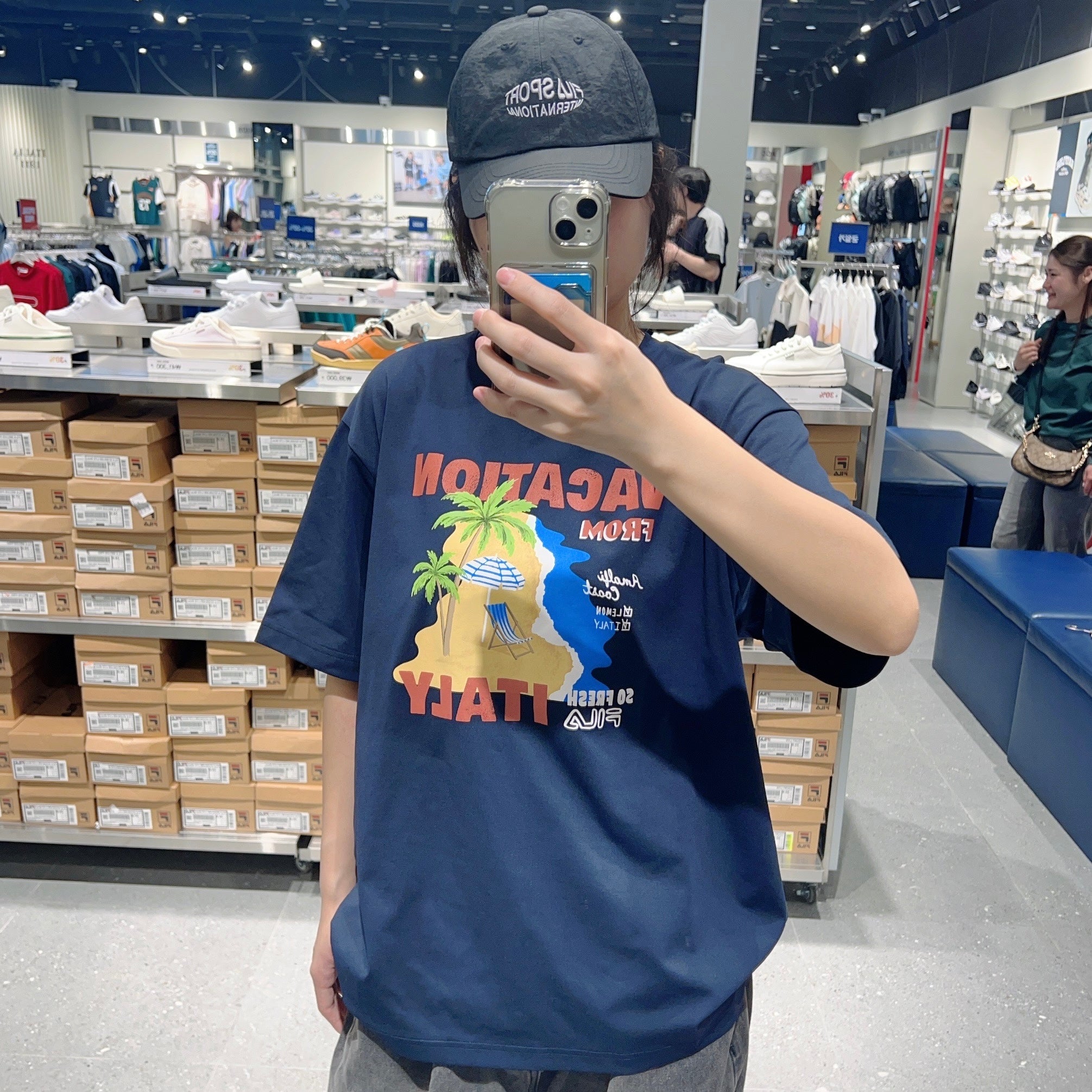 韓國 FILA Lightweight Stretch Graphic Short Sleeve T-shirt【FA294】