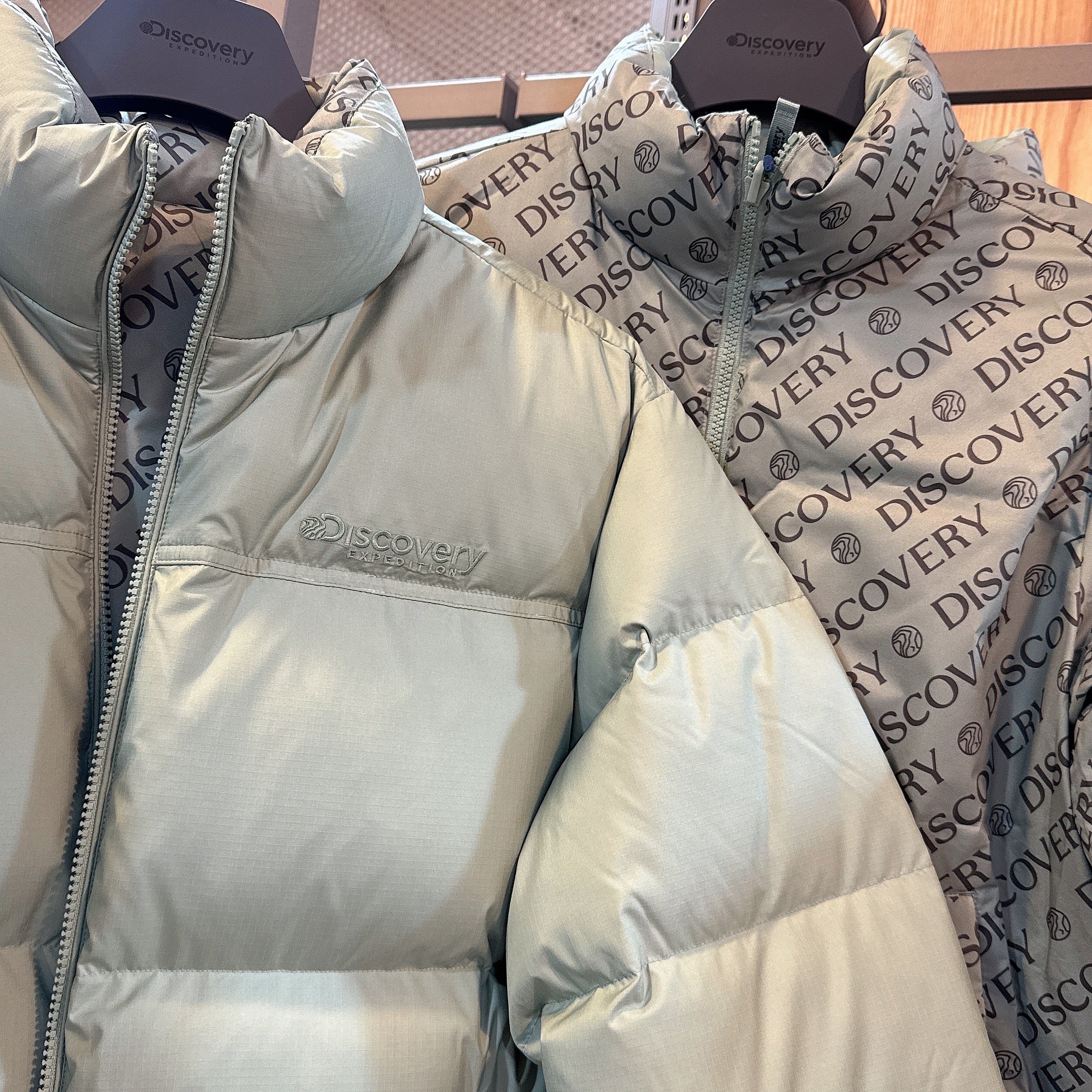 韓國 Discovery Choose One Of Three Glen Reversible Down Short Padding Styles (鵝絨)【DY191】