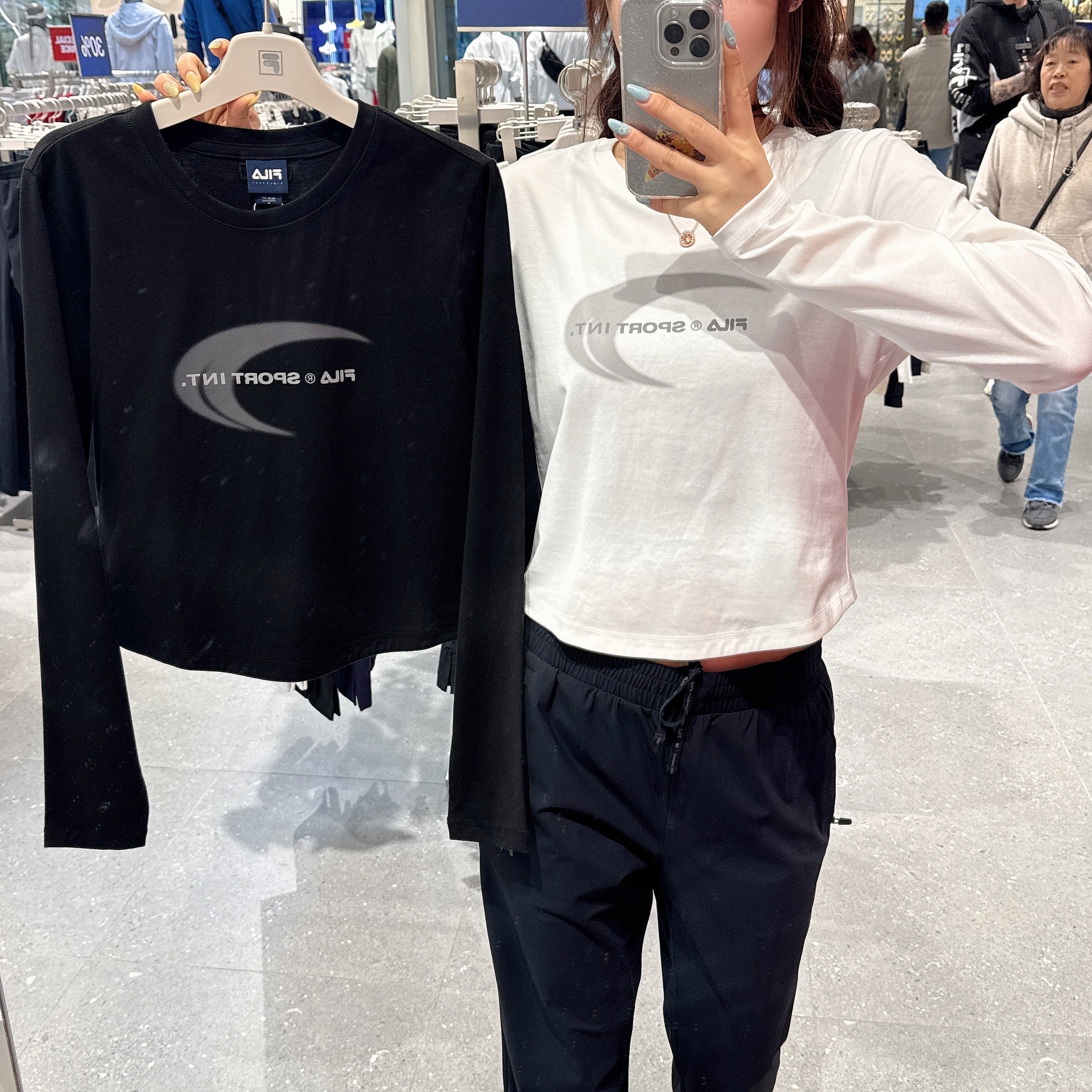 韓國 FILA Cotton Blend Graphic Long Sleeve T-shirt【FA343】
