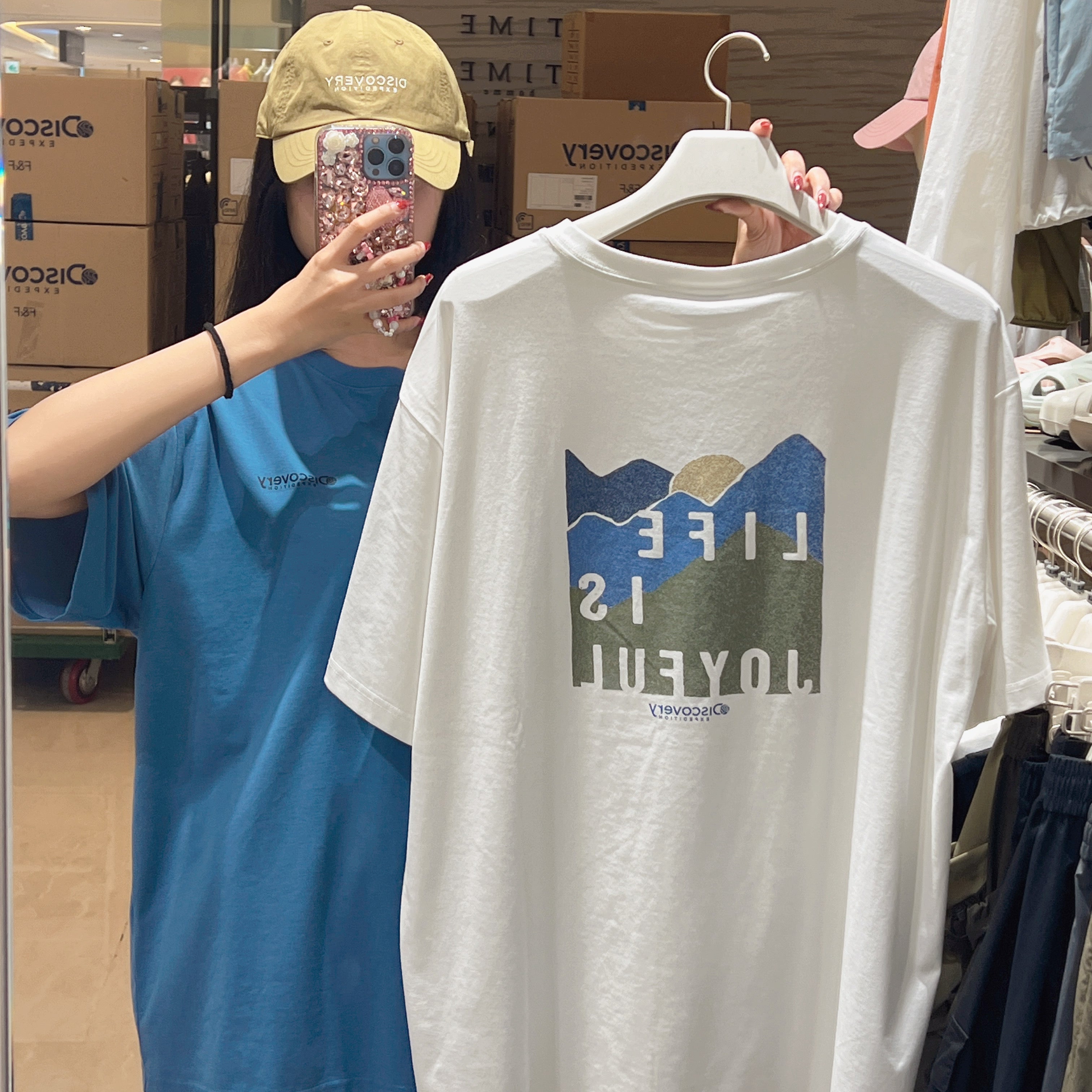 韓國 Discovery Fresh Event Washing Outdoor Scene Back Graphic Short Sleeve T-Shirt【DY038】