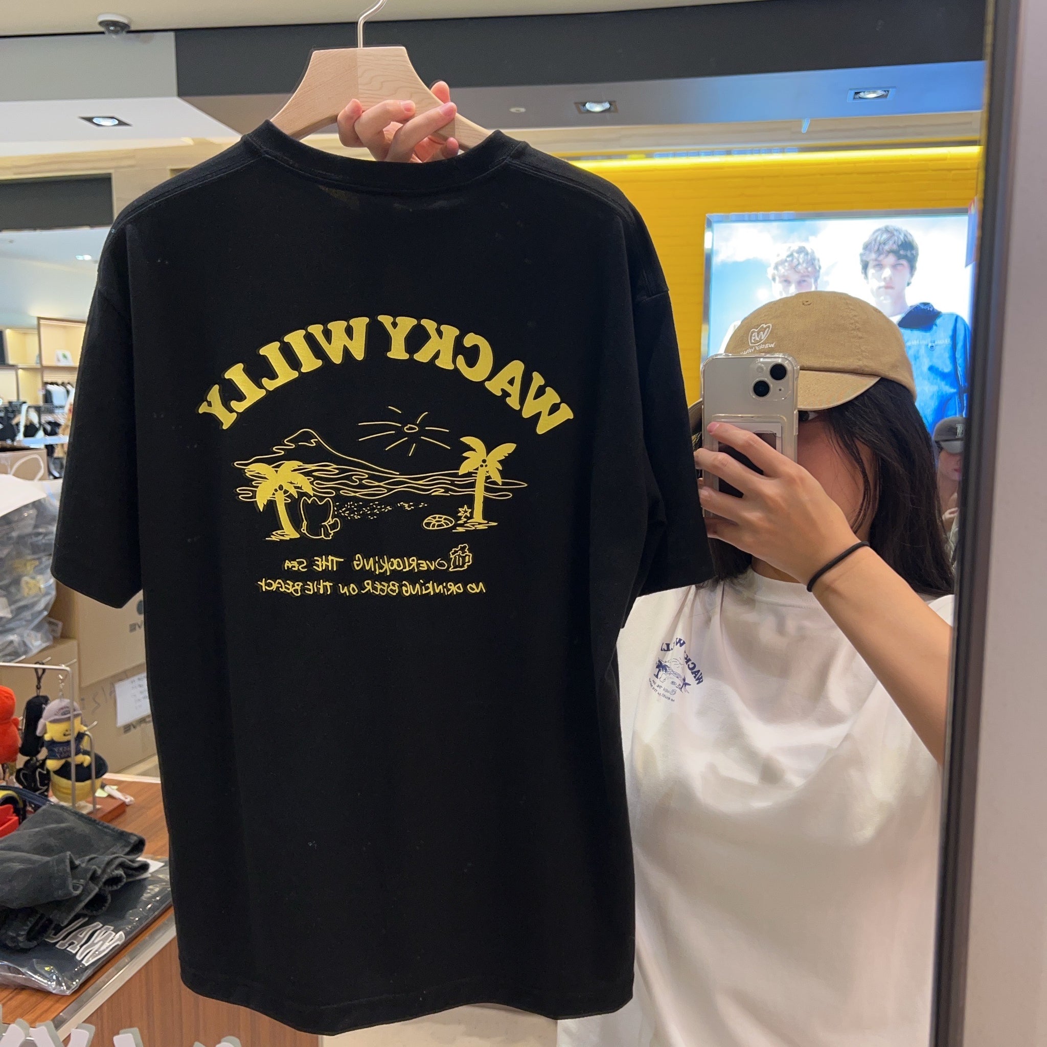 韓國 Wacky Willy Beach Graphic Vacation Short Sleeve T-Shirt【WW004】