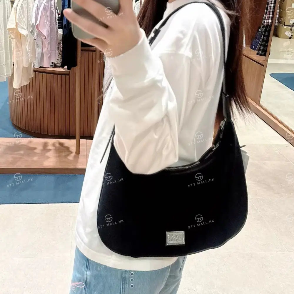 韓國 Marithe Francois Girbaud Classic Logo Round Suede Shoulder Bag【MD021】 Black 一般商品