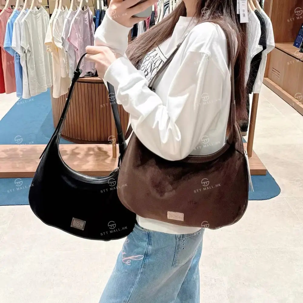 韓國 Marithe Francois Girbaud Classic Logo Round Suede Shoulder Bag【MD021】 Brown 一般商品