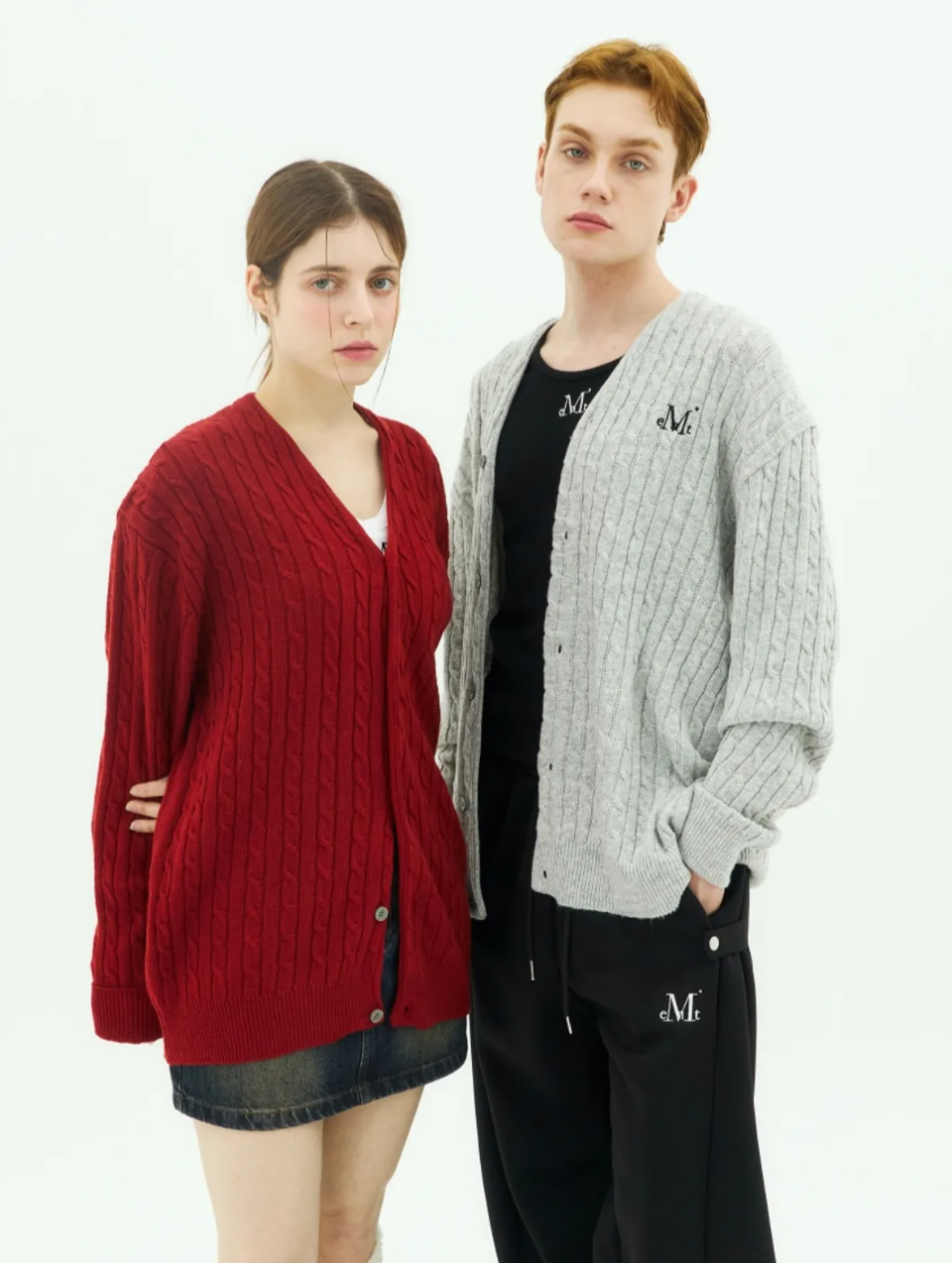 韓國 Mucent Helmsley V-Neck Cable Knit Cardigan【MU182】