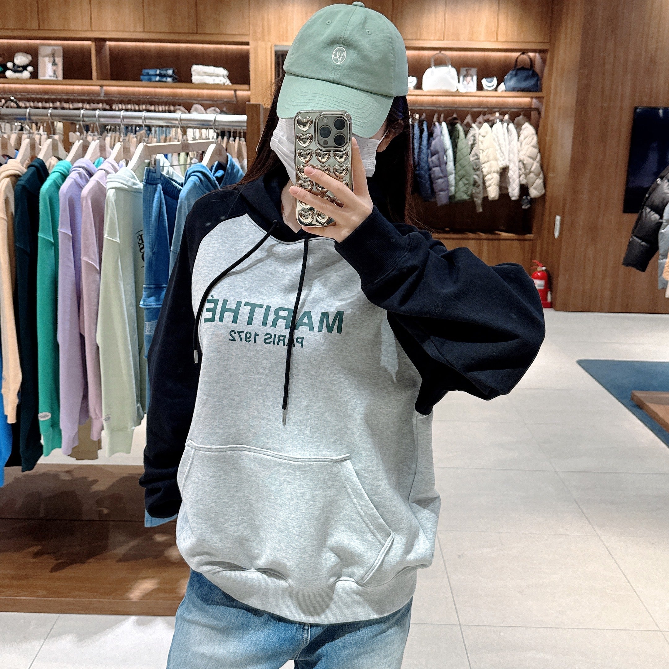 韓國 Marithe Francois Girbaud REGULAR LOGO RAGLAN HOODIE 【MF224】