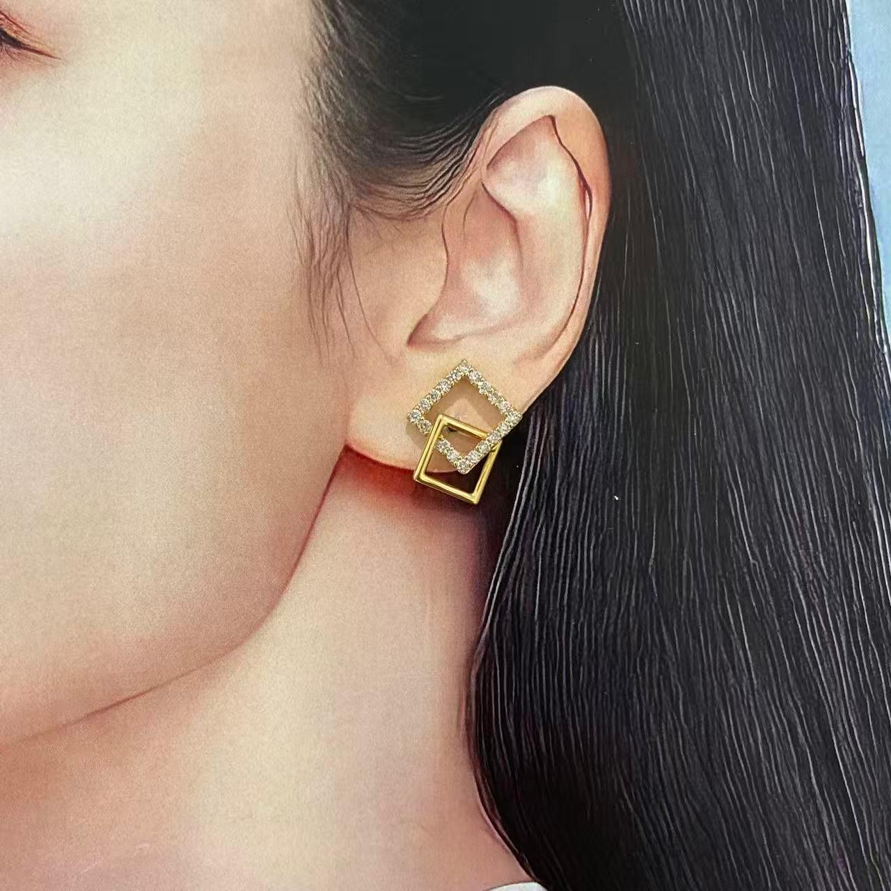 日本直送 正方形金鑽耳釘【JS383】