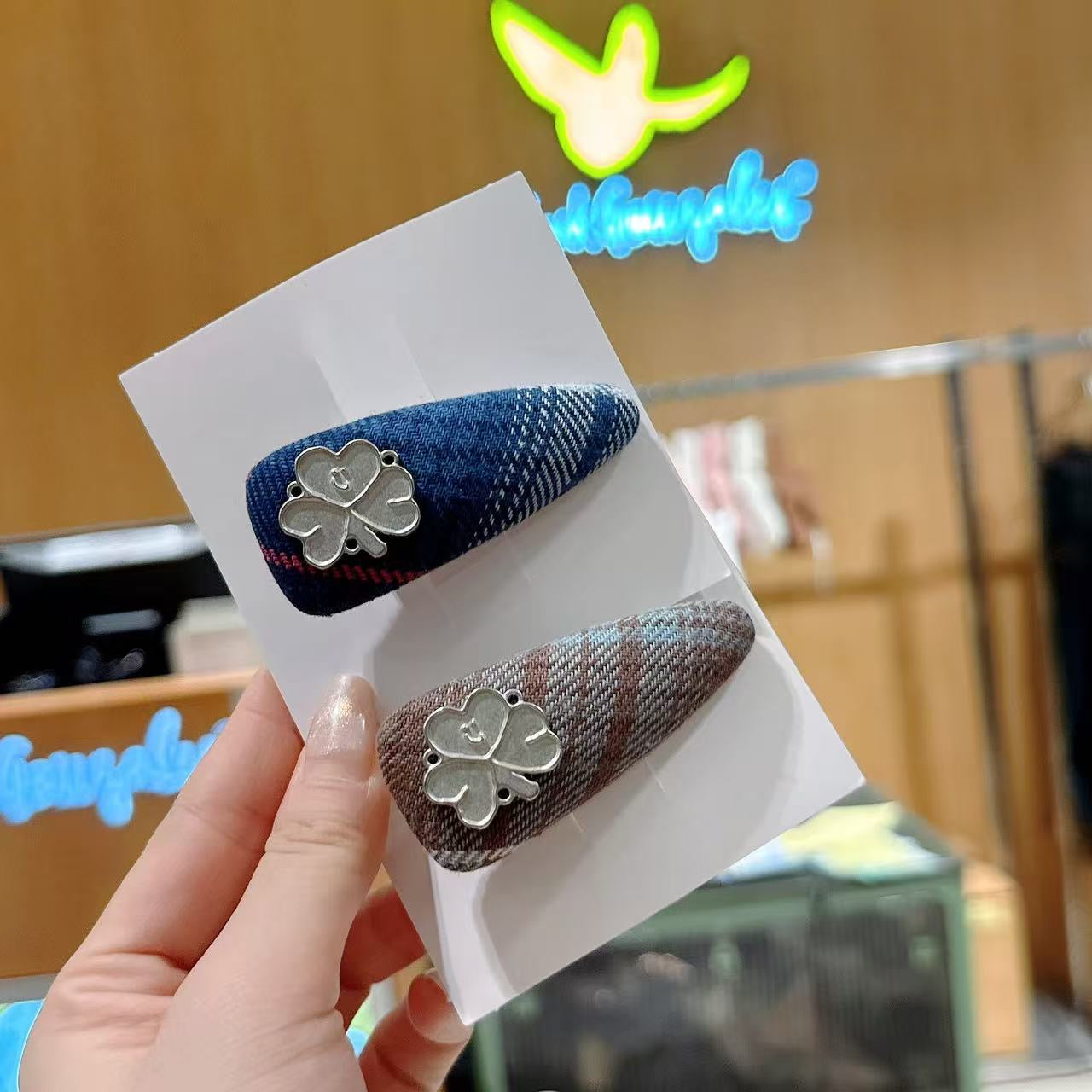韓國 Mark Gonzales Women's Flannel Check Hairpin【MG160】
