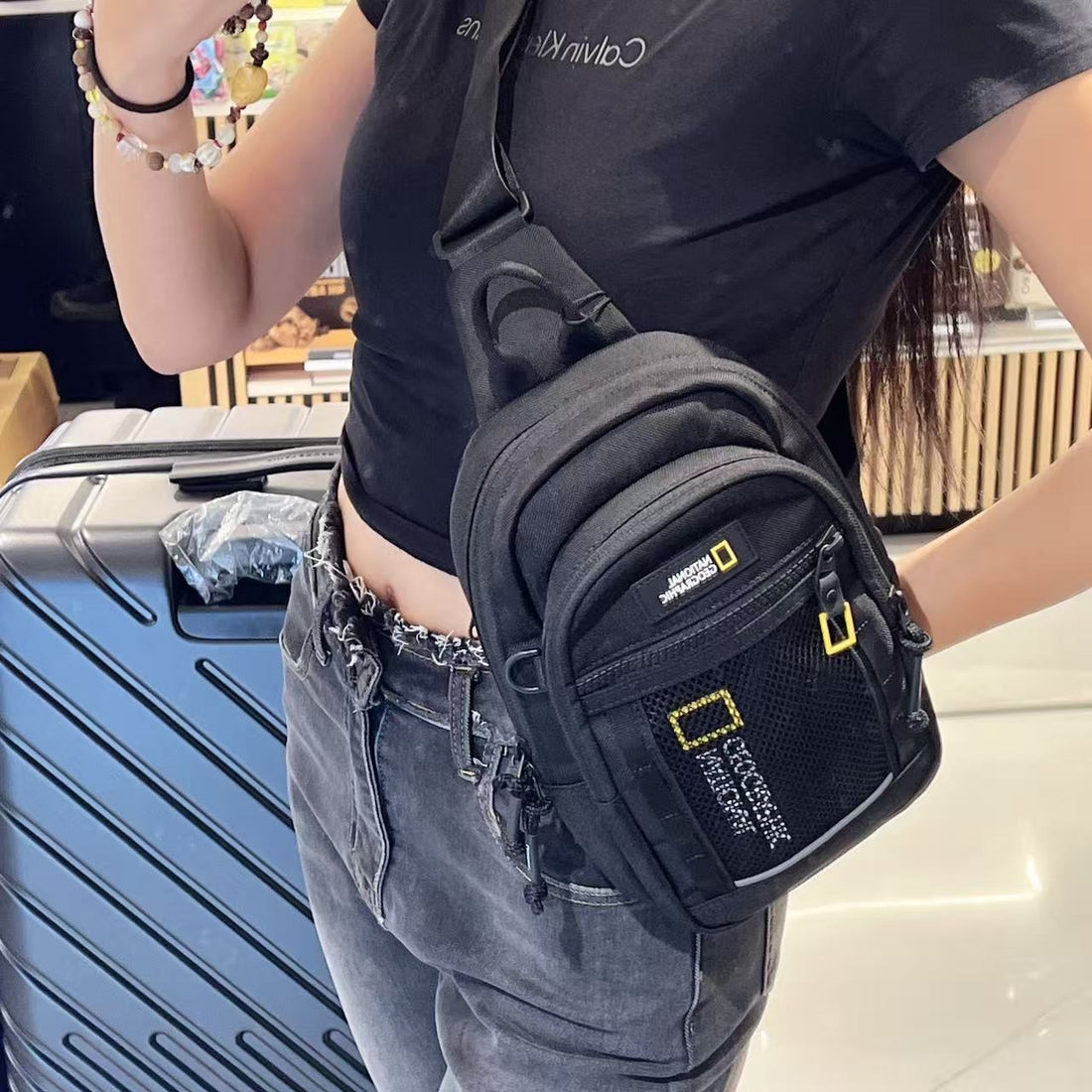 韓國 National Geographic Patch Sling Bag【NG165】