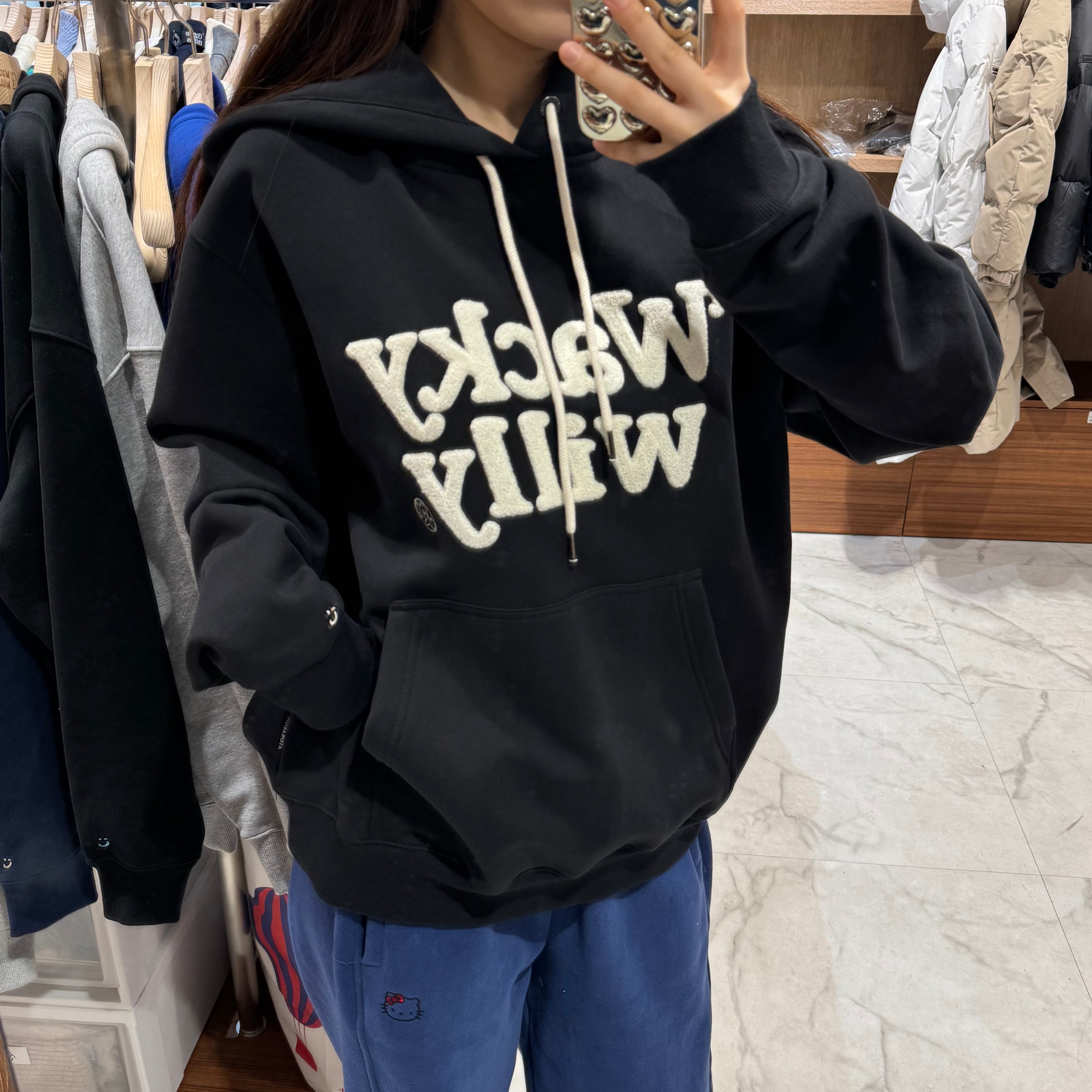 韓國 Wacky Willy Typo Buckle Fleece Hoodie【WW054】 - STT Mall HK 靚太網購