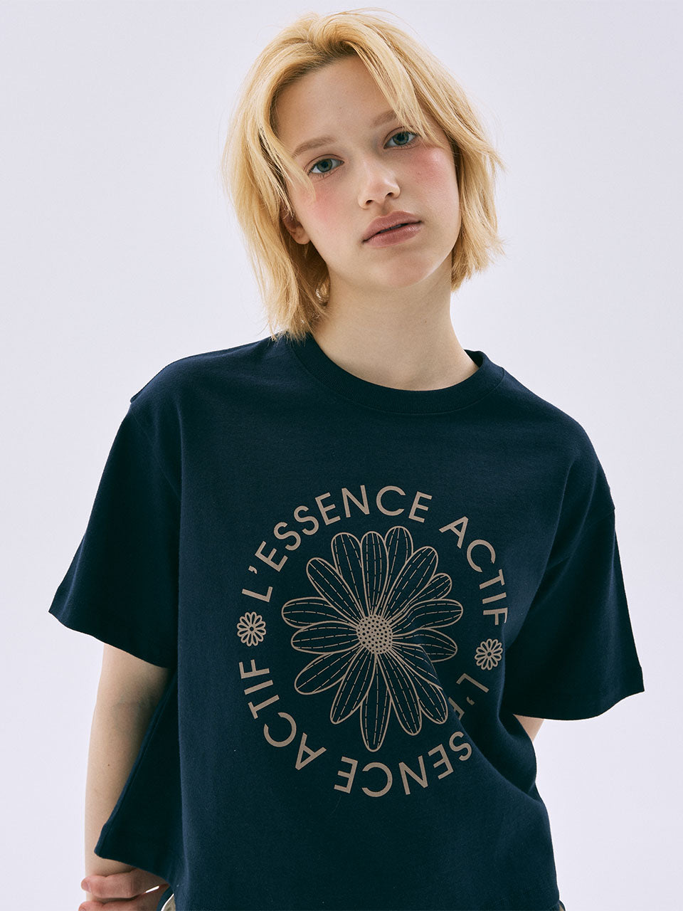 韓國 Mardi Mercredi Crop Tshirt Actif Emblem【MM233】