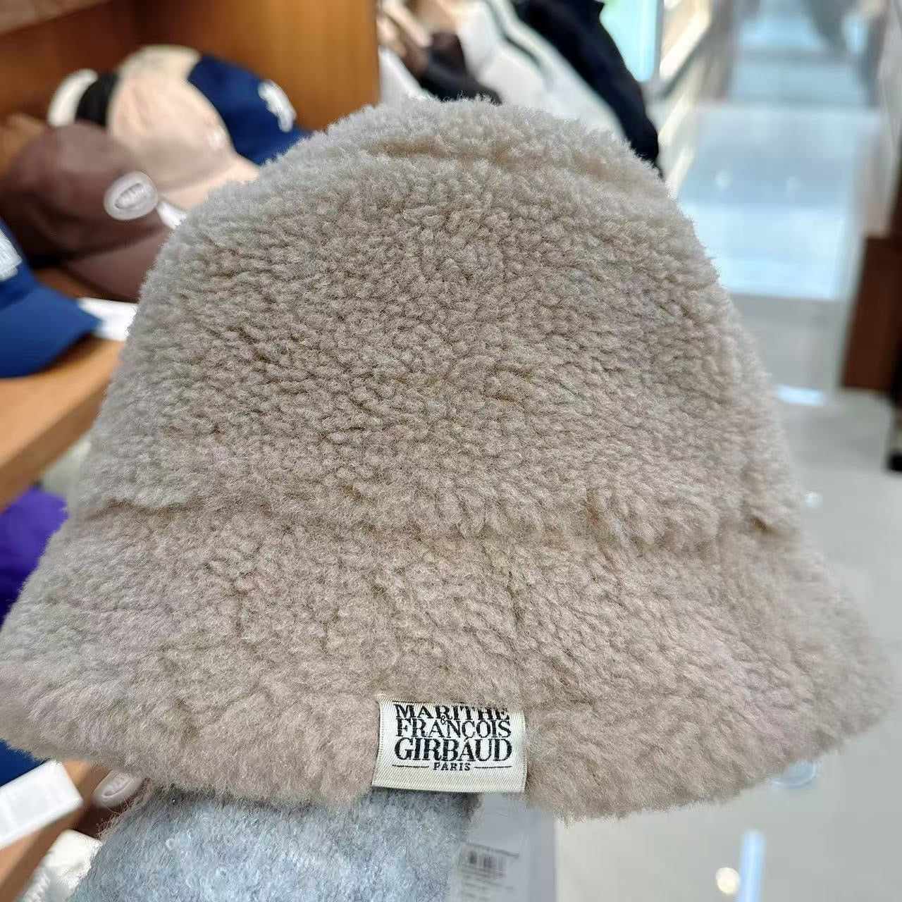 韓國 Marithe Francois Girbaud Classic Logo Fur Bucket Hat【MF778】