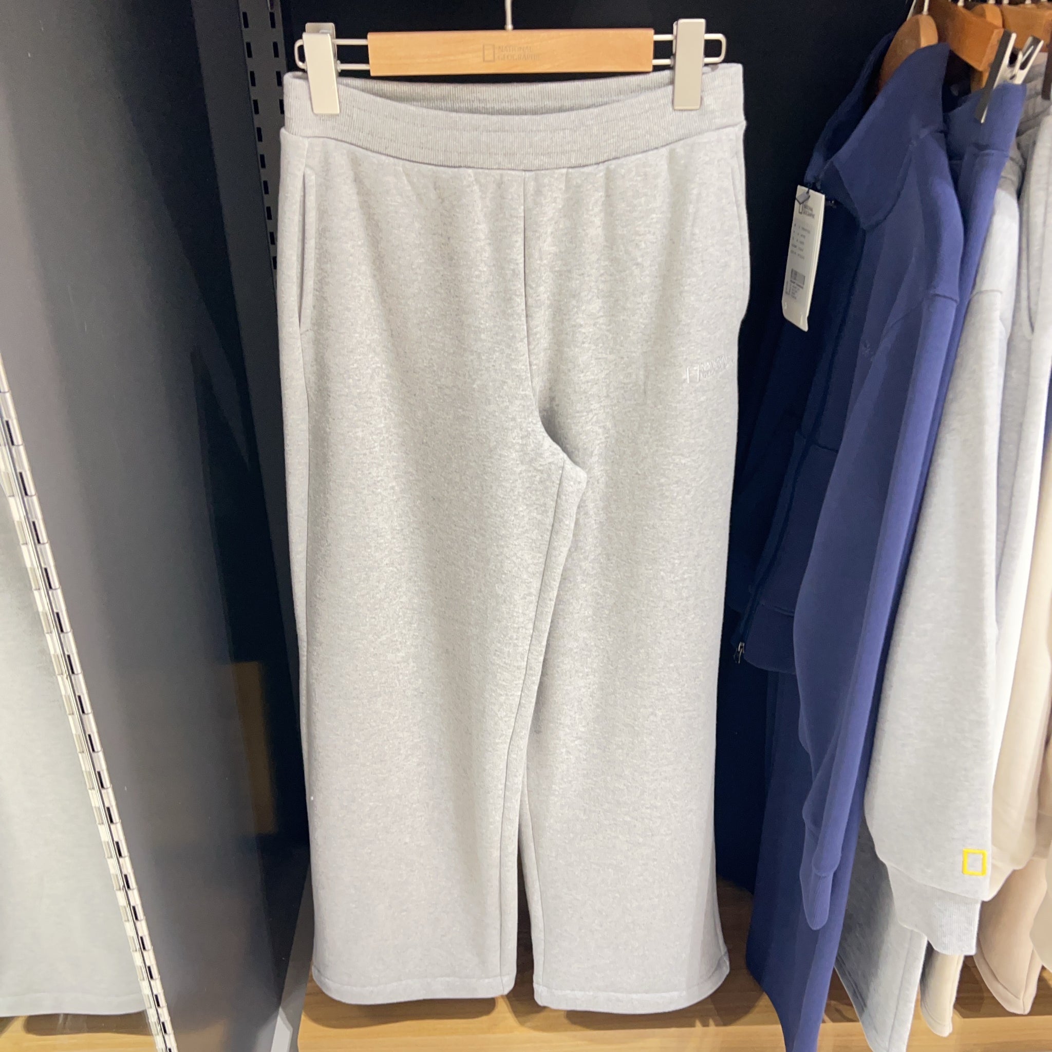 韓國 National Geographic Women's Pintail Polyester Training Pants【NG299】