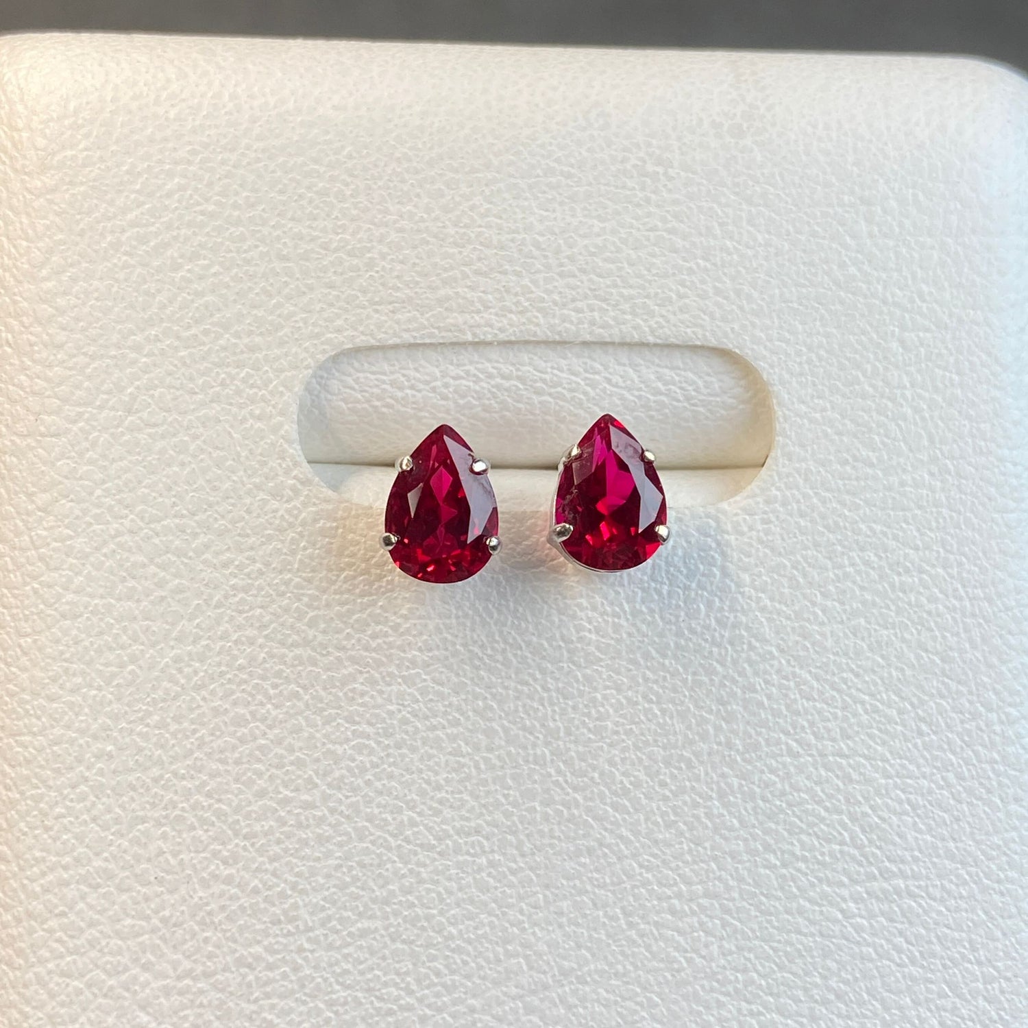 日本直送 天使之淚紅寶石耳釘【JS378】