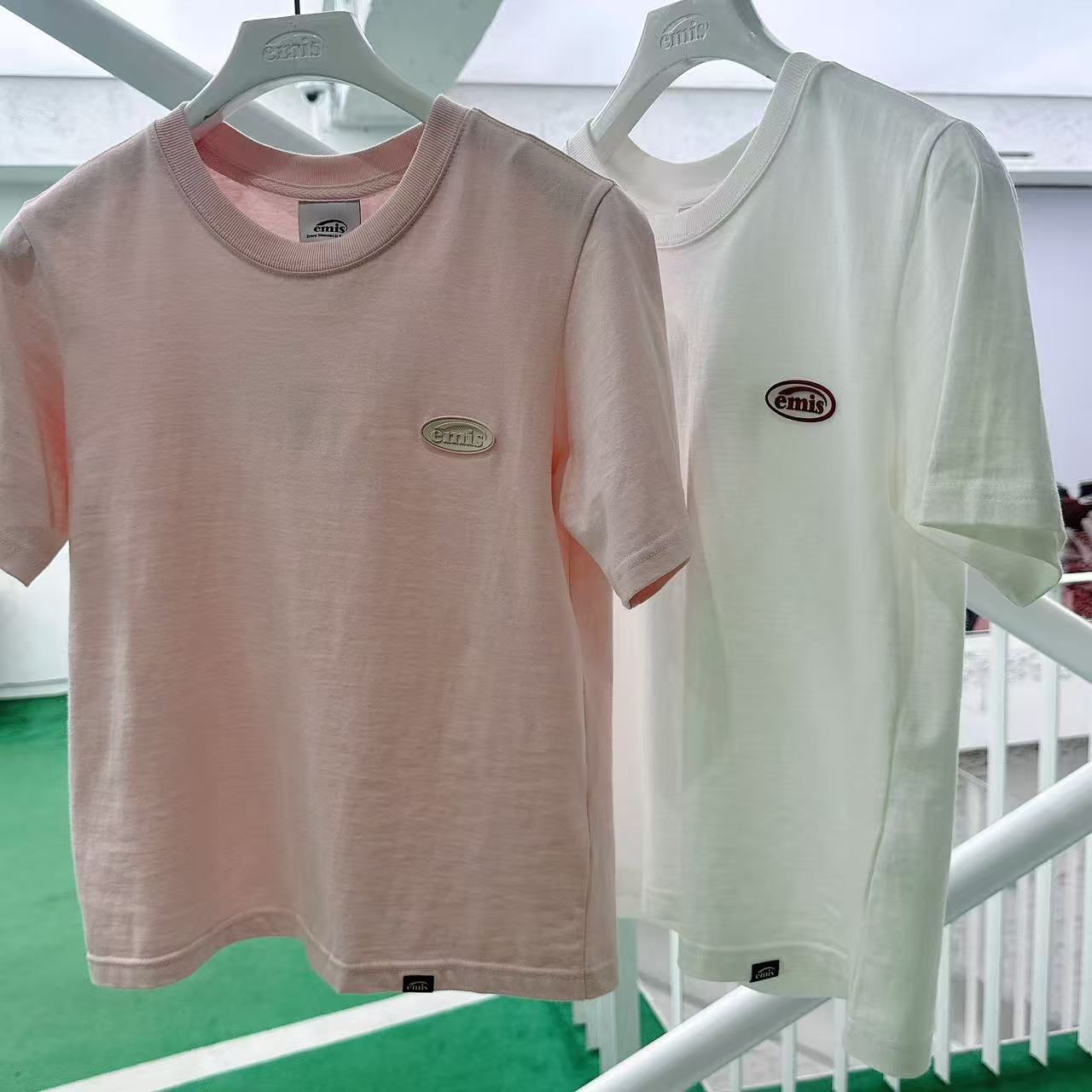 【現貨】韓國 EMIS W Rubber Patch T-Shirt【ES089】