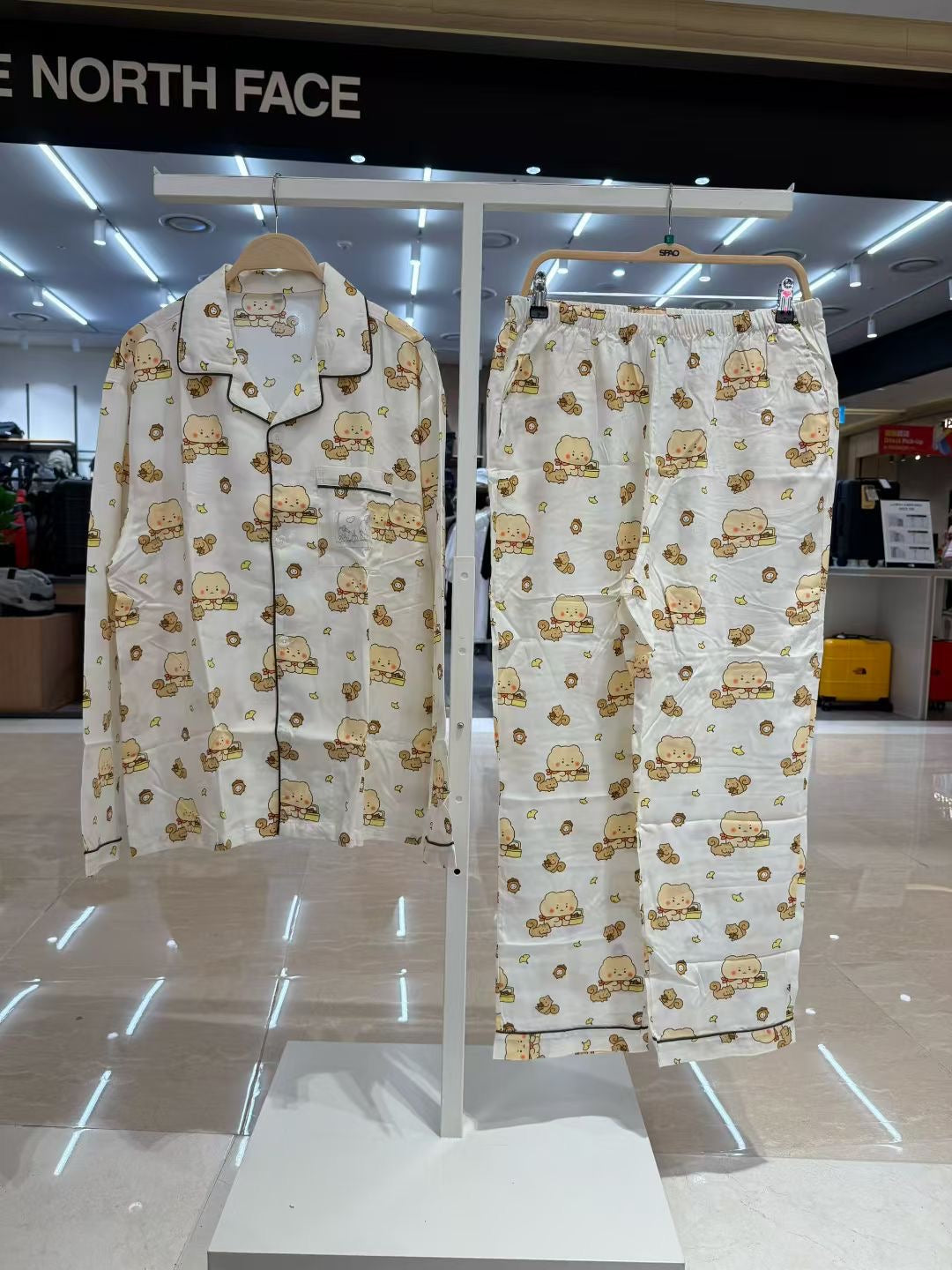 韓國 SPAO Messy long-sleeved Pajamas【SP227】