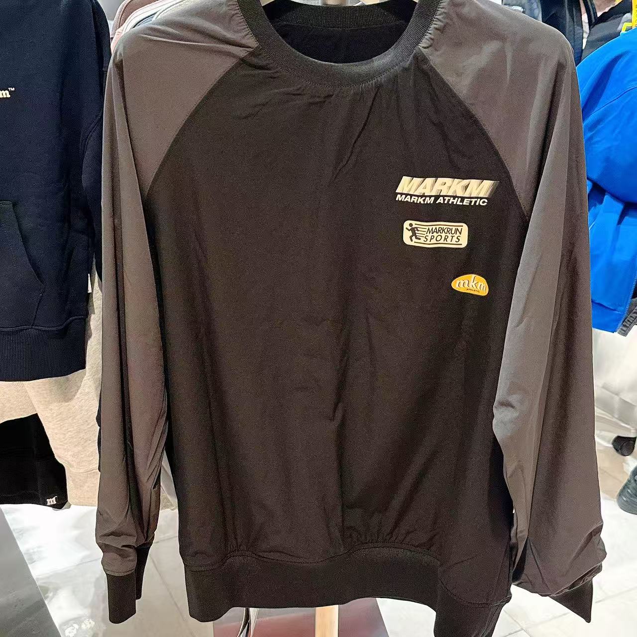 韓國 Markm Sports Woven Reversible Sweatshirt【MA341】