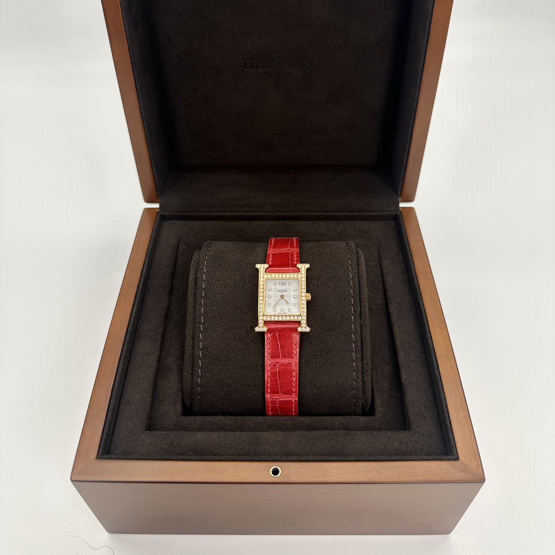 1201-50 Hermès DIAMOND RED CROCO WATCH H HOUR【全新】