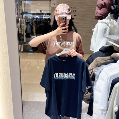 韓國 Discovery Logo-deformed graphic short-sleeved T-shirt【DY104】