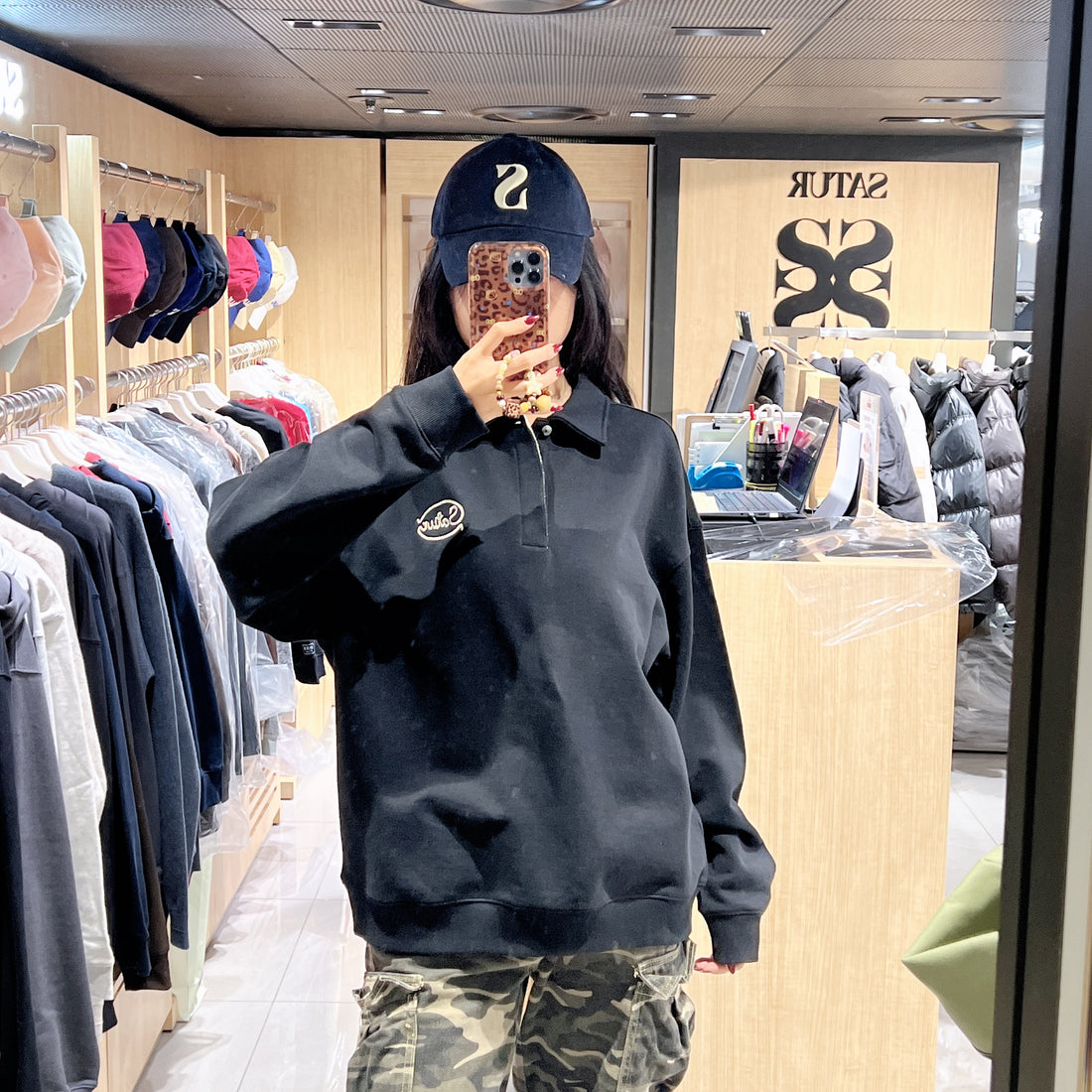 韓國 Satur Rope Logo Loose Fit Collar Sweatshirt【SR219】