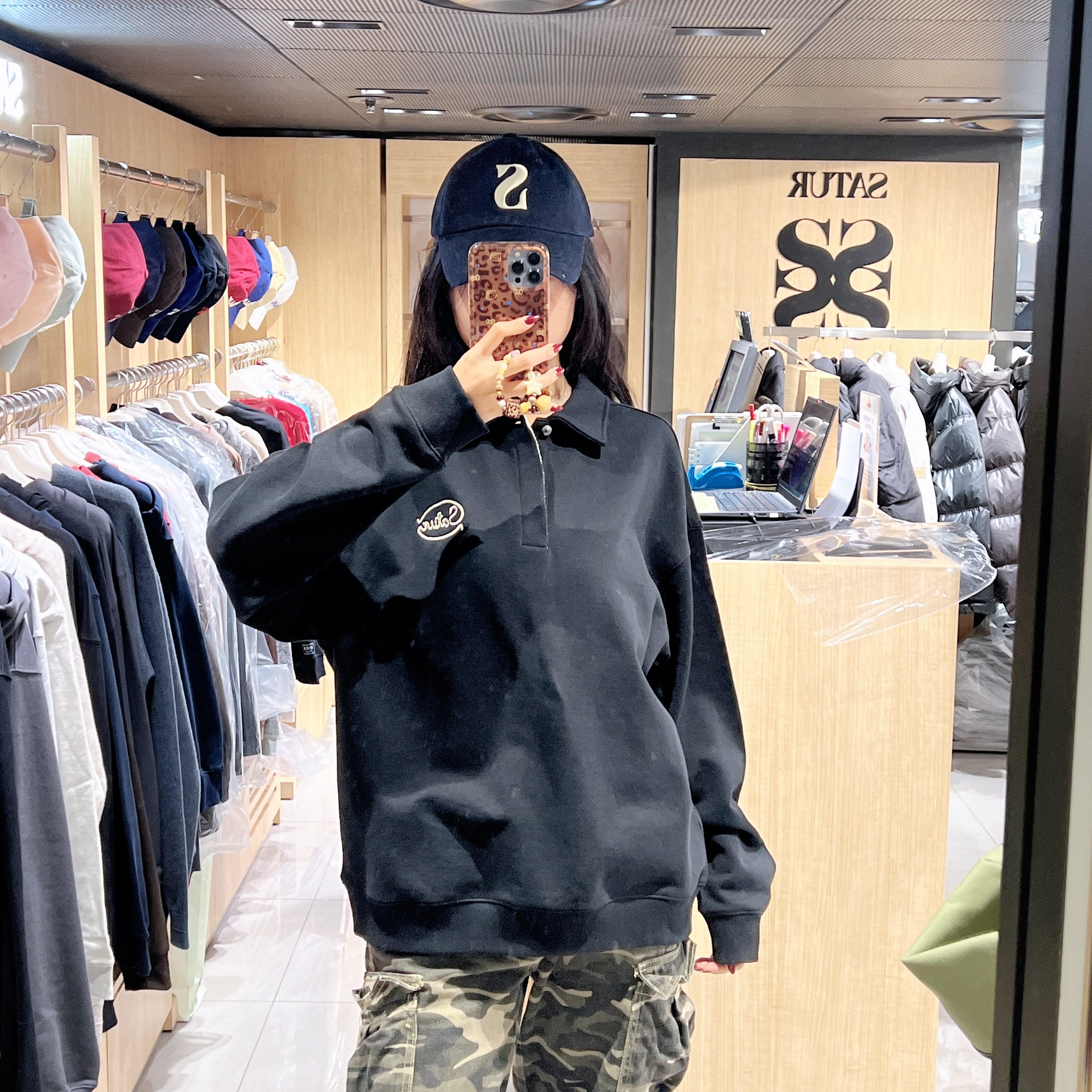 韓國 Satur Rope Logo Loose Fit Collar Sweatshirt【SR219】