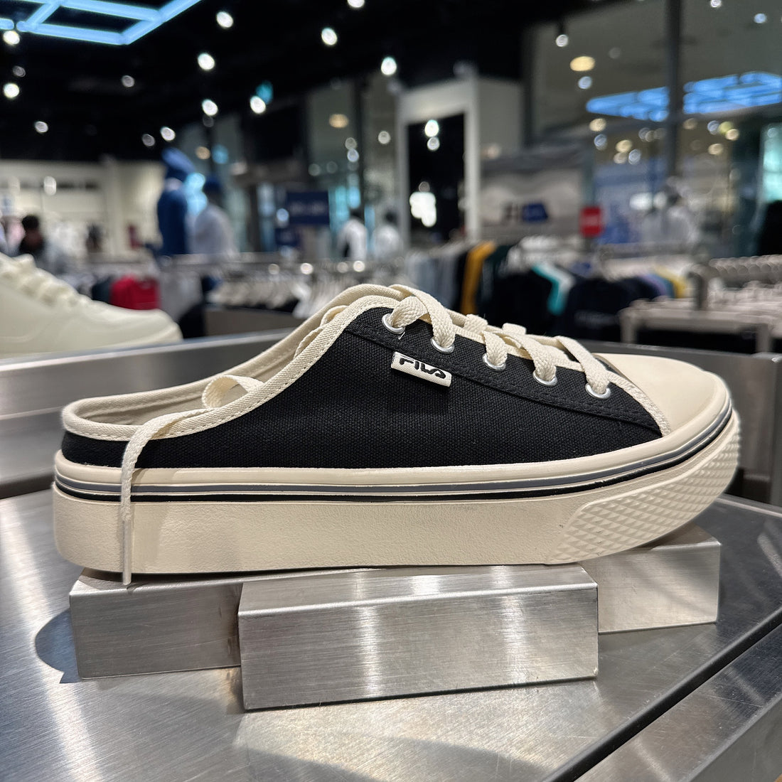 韓國 FILA Unisex Scanline Light Mule Shoes【FA335】