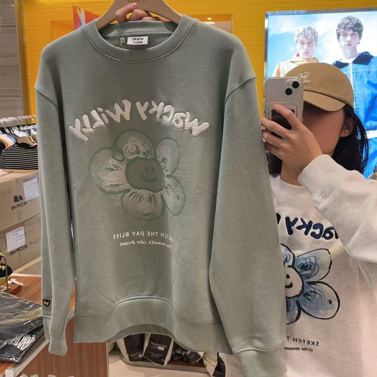 韓國 Wacky Willy Big Lily Graphic Long Sleeves【WW012】