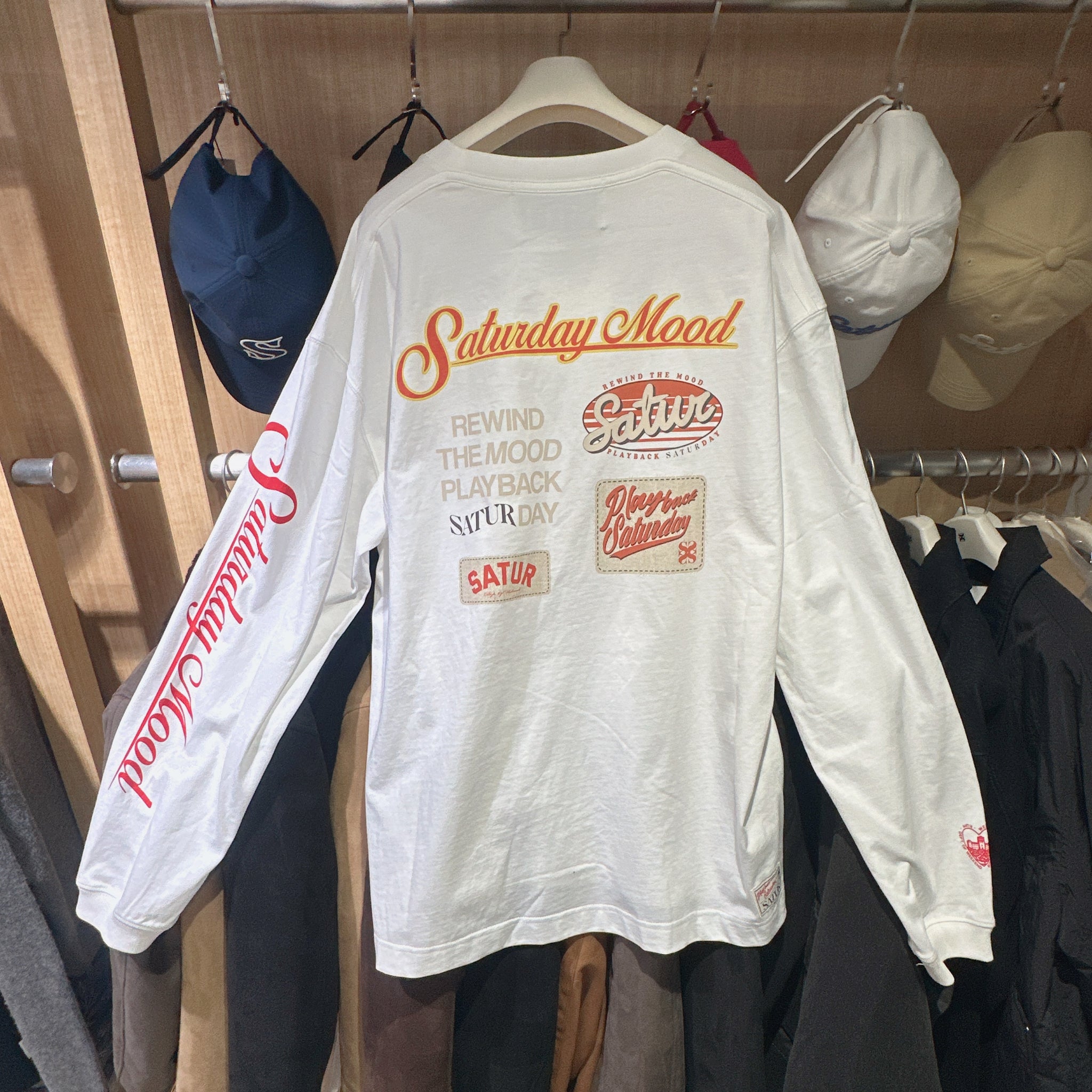 韓國 Satur Sweatshirt【SR250】