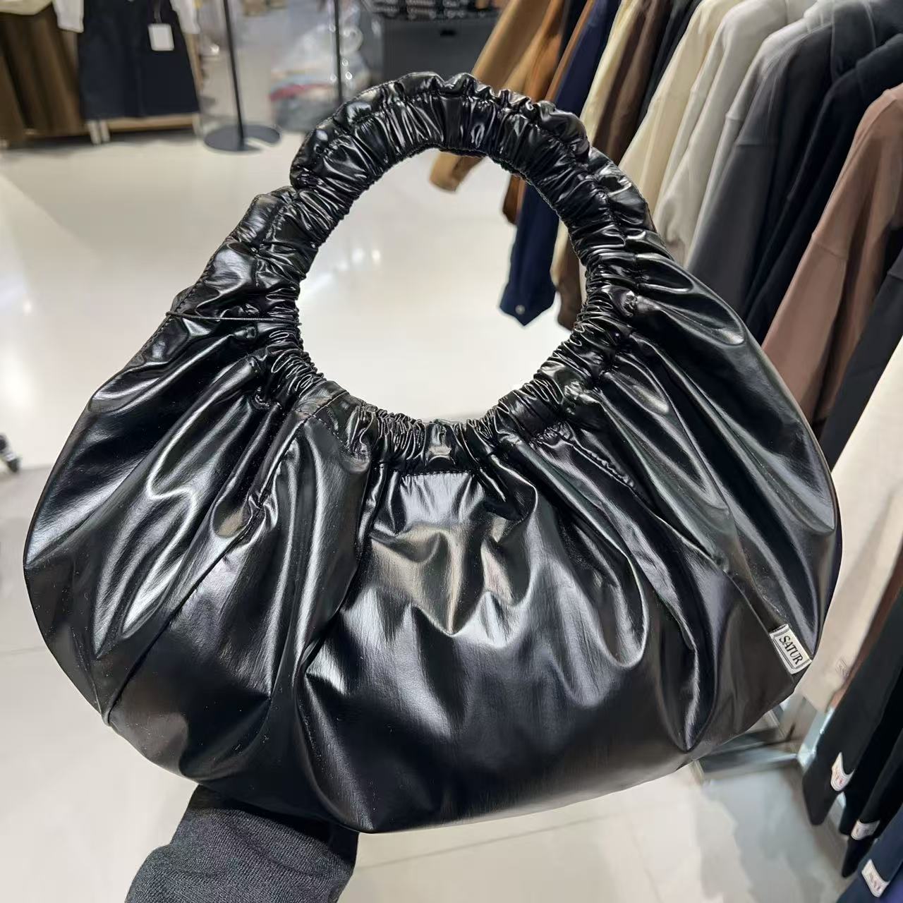韓國 Satur Scrunchie Medium Shoulder Bag【SR158】