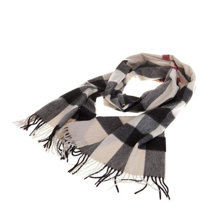 Burberry Muffler (訂金$500，總售價為 $3,198)【SE216】