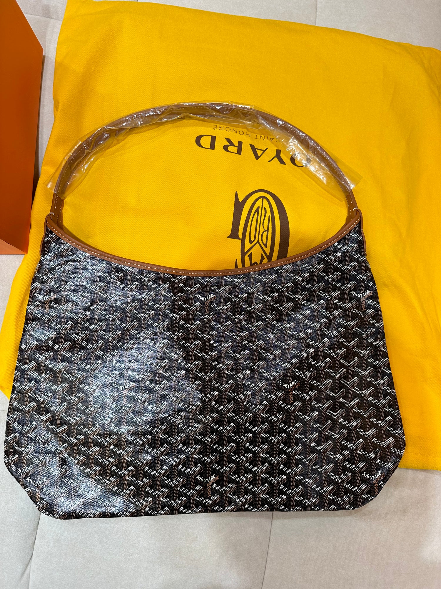 1201-43 Goyard HOBO BROWN【全新】