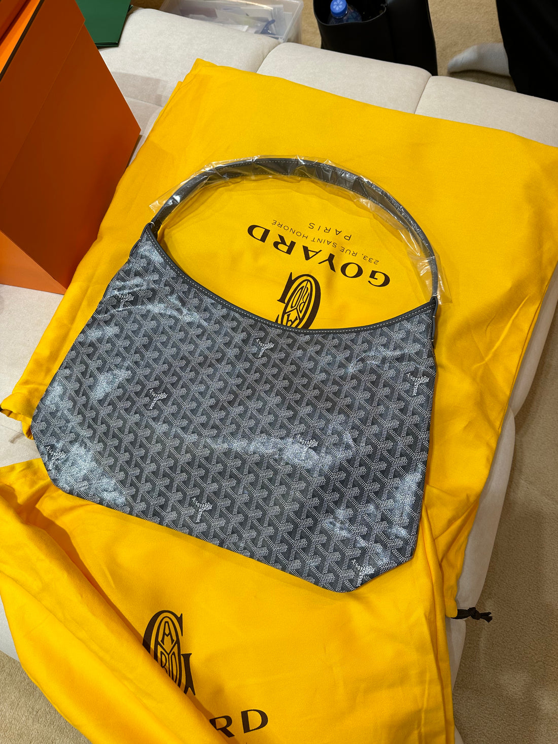 1201-46 Goyard HOBO GREY【全新】