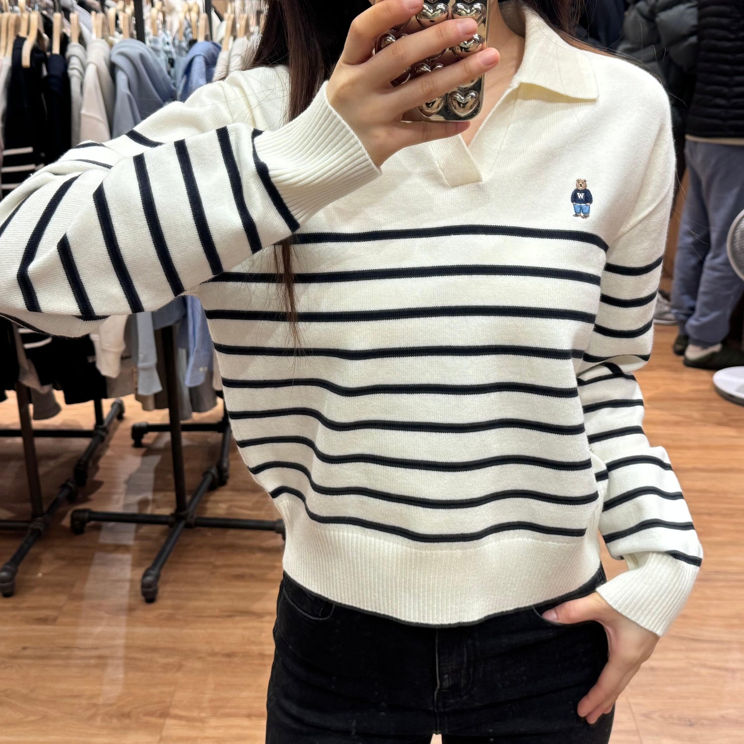 韓國 Who.A.U Steve Open Collar Stripe Pullover【WA059】 - STT Mall HK 靚太網購