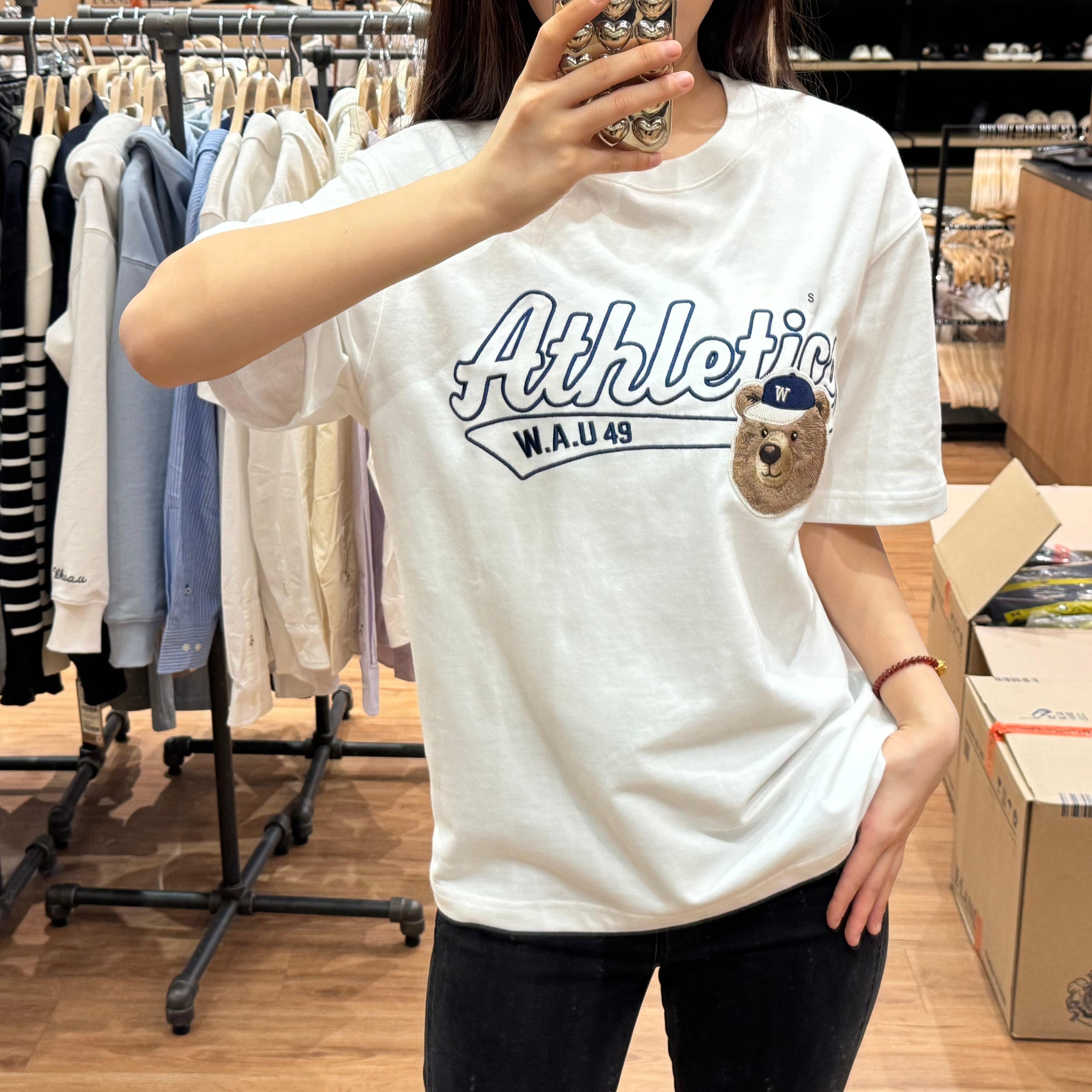 韓國 Who.A.U Steve Campus Patch T-shirt【WA045】 - STT Mall HK 靚太網購