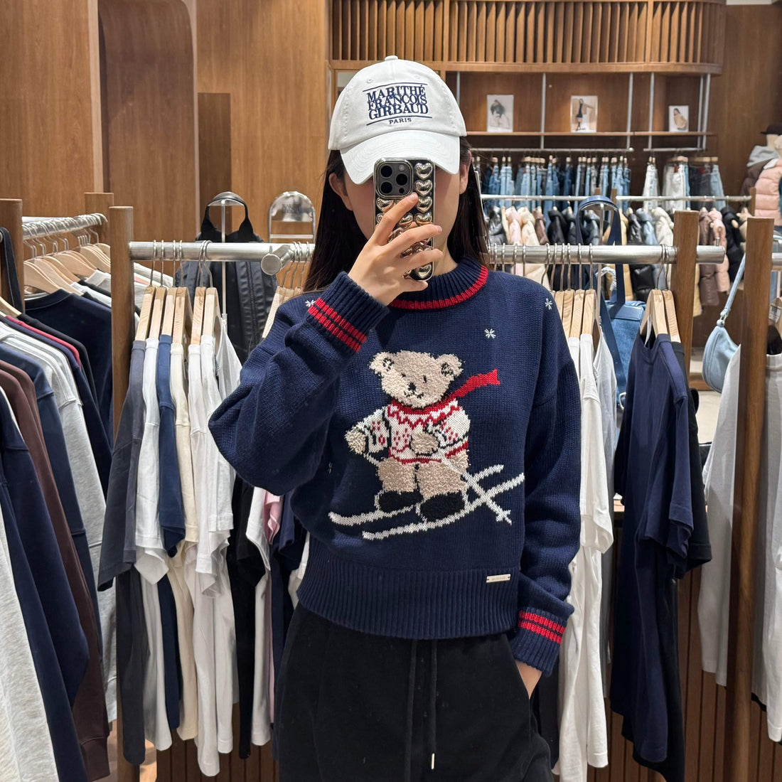 韓國 Marithe Francois Girbaud W SKI BEAR CROP SWEATER【MF002】 - STT Mall HK 靚太網購