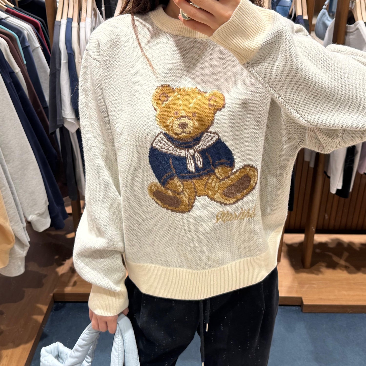 韓國 Marithe Francois Girbaud DOODLE BEAR SWEATER 【MF006】 - STT Mall HK 靚太網購