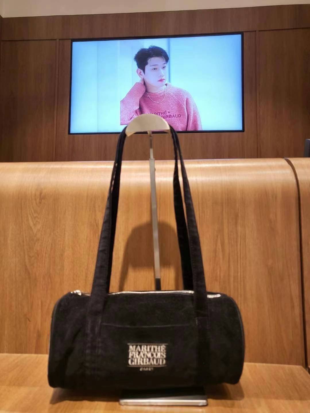 韓國 Marithe Francois Girbaud CLASSIC LOGO MINI DUFFLE BAG 【MF008】 - STT Mall HK 靚太網購