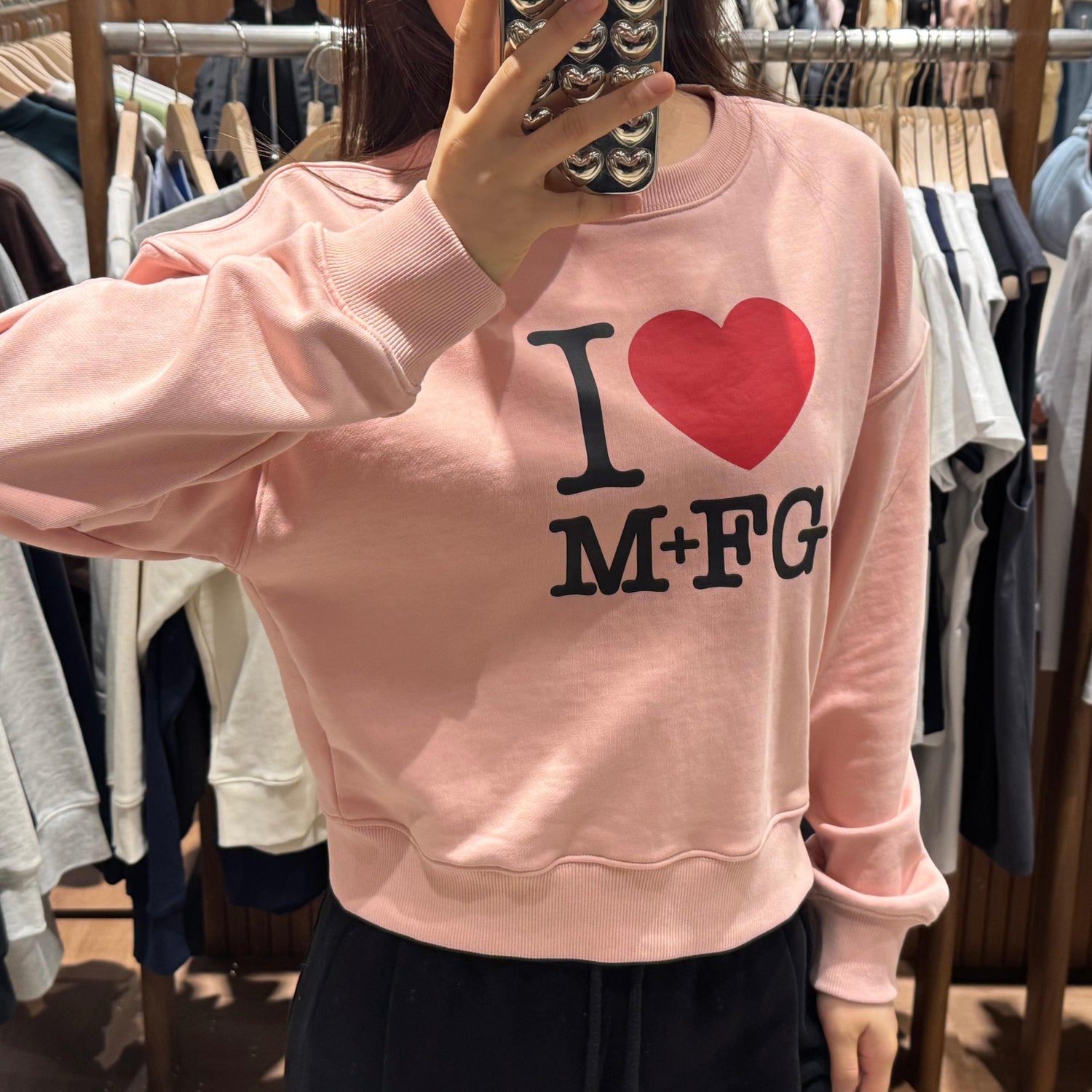 韓國 Marithe Francois Girbaud W I LOVE MFG CROP SWEATSHIRT【MF017】 - STT Mall HK 靚太網購