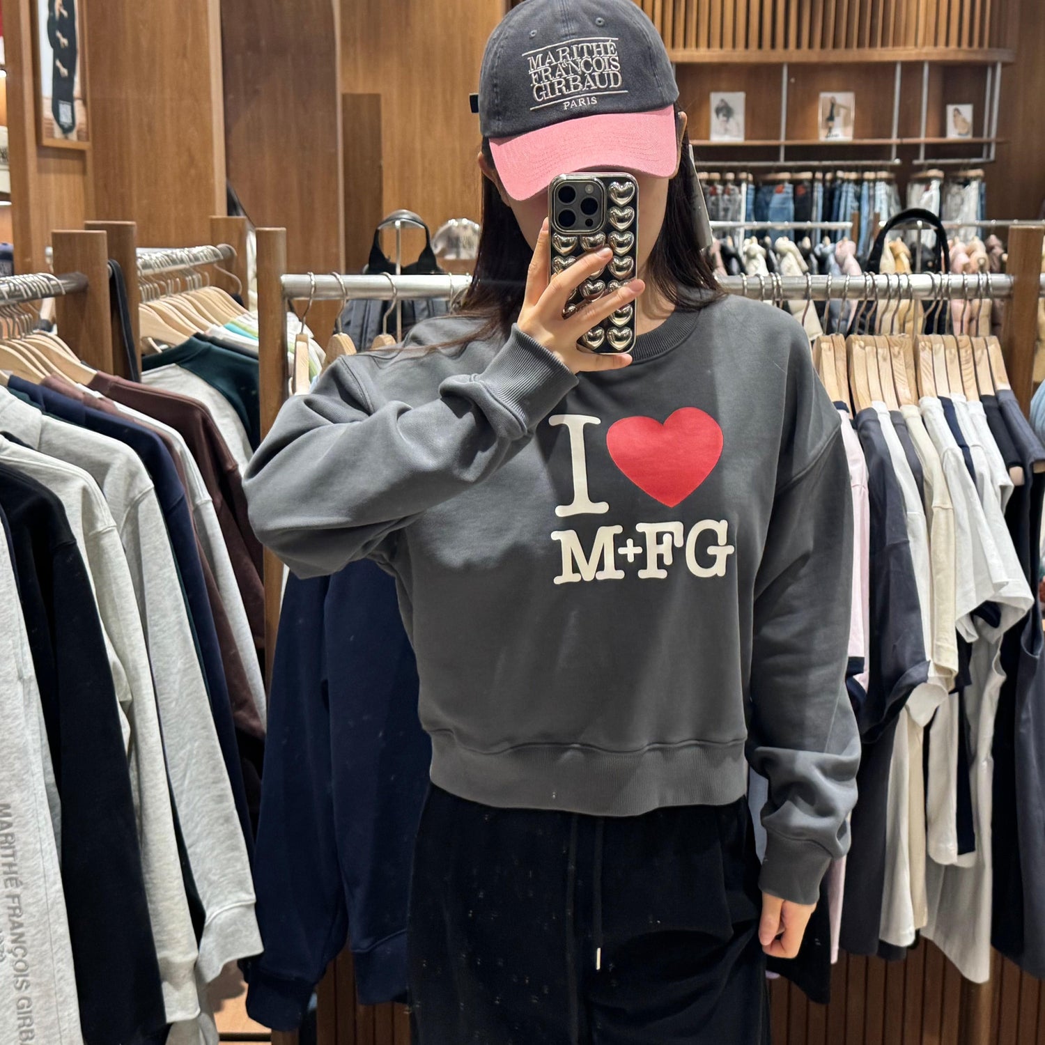 韓國 Marithe Francois Girbaud W I LOVE MFG CROP SWEATSHIRT【MF017】 - STT Mall HK 靚太網購