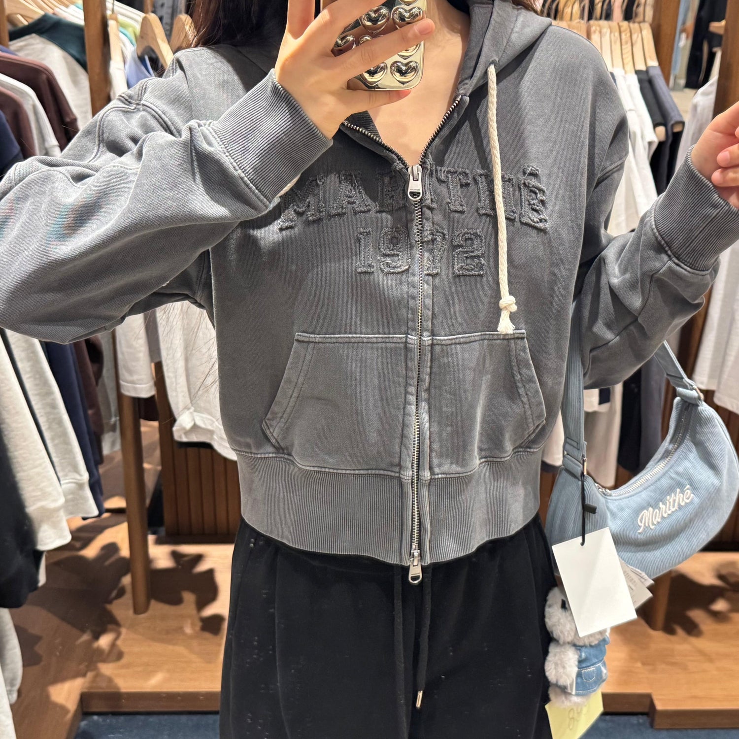 韓國 Marithe Francois Girbaud W VINTAGE DYEING APPLIQUE LOGO CROP HOODIE ZIPUP 【MF024】 - STT Mall HK 靚太網購