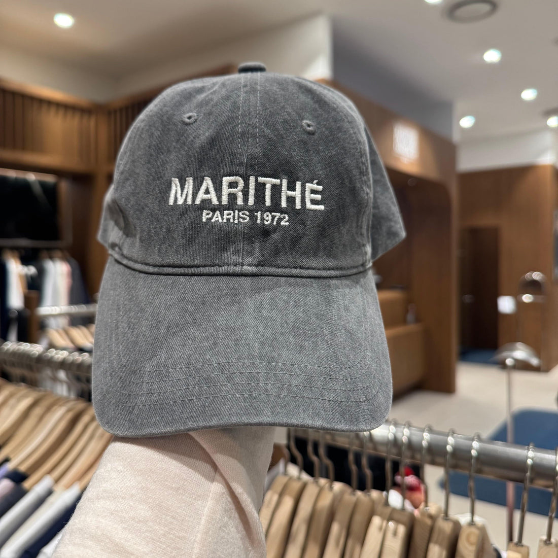 韓國 Marithe Francois Girbaud DENIM WASHING LOGO BALL CAP 【MF055】 - STT Mall HK 靚太網購