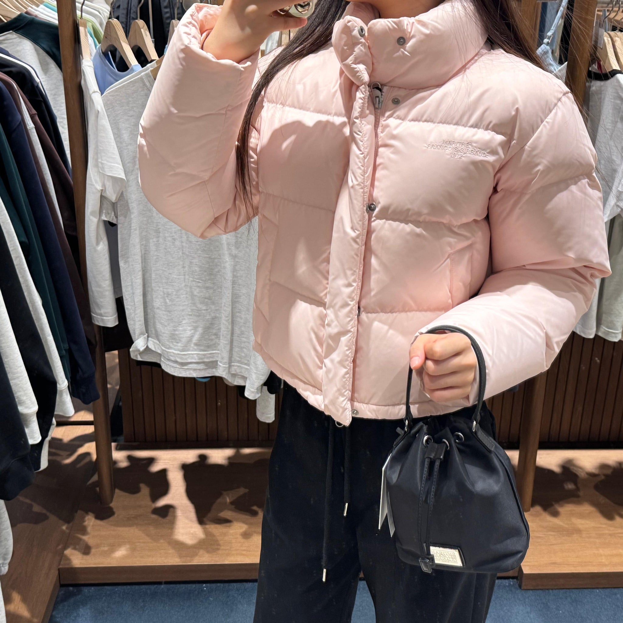 韓國 Marithe Francois Girbaud CLASSIC LOGO MINI BUCKET BAG 【MF100】 - STT Mall HK 靚太網購