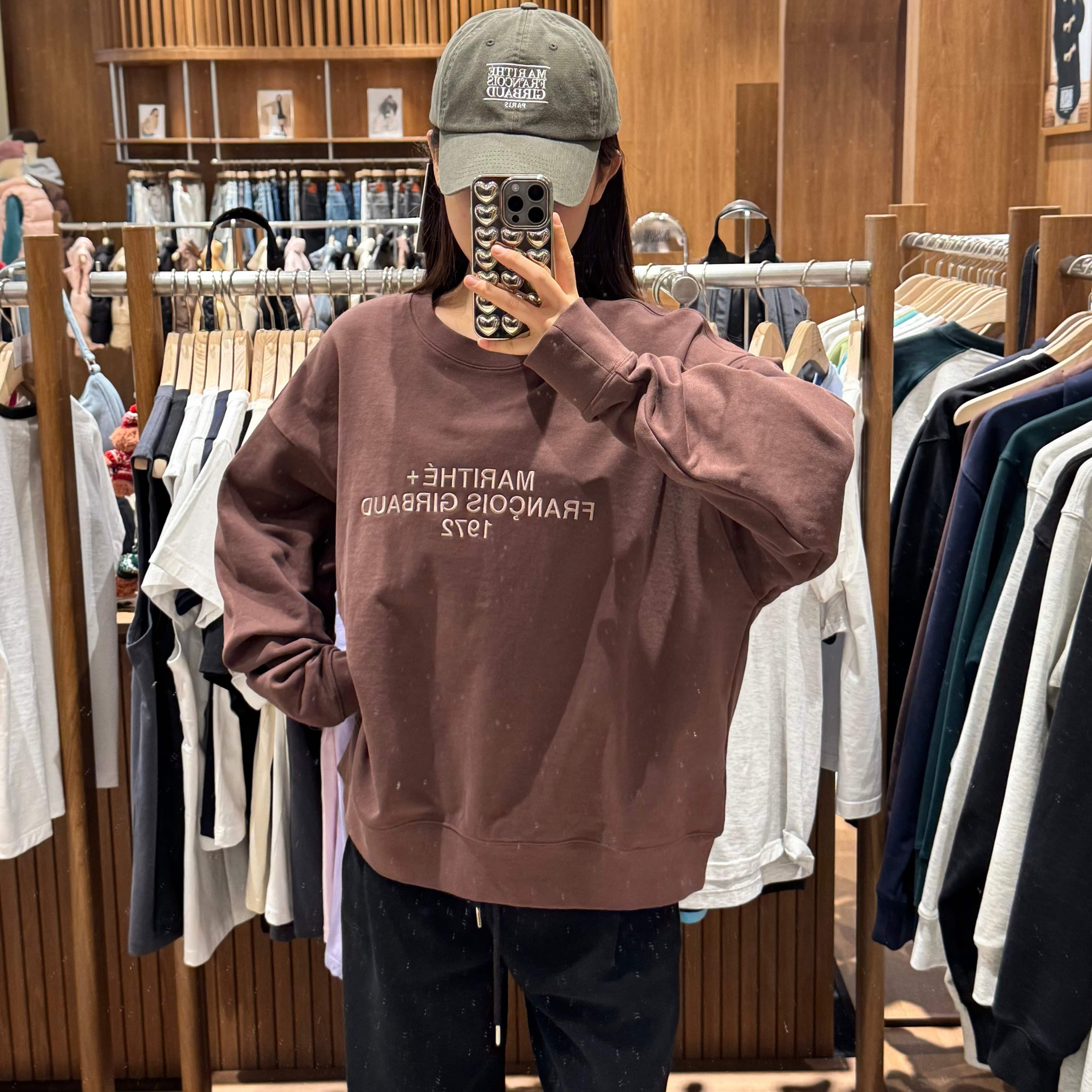 韓國 Marithe Francois Girbaud LETTERING LOGO SWEATSHIRT【MF035】 - STT Mall HK 靚太網購