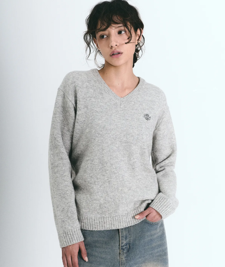 韓國 Nick Nicole CLASSICAL SOFT V SWEATER【NN067】