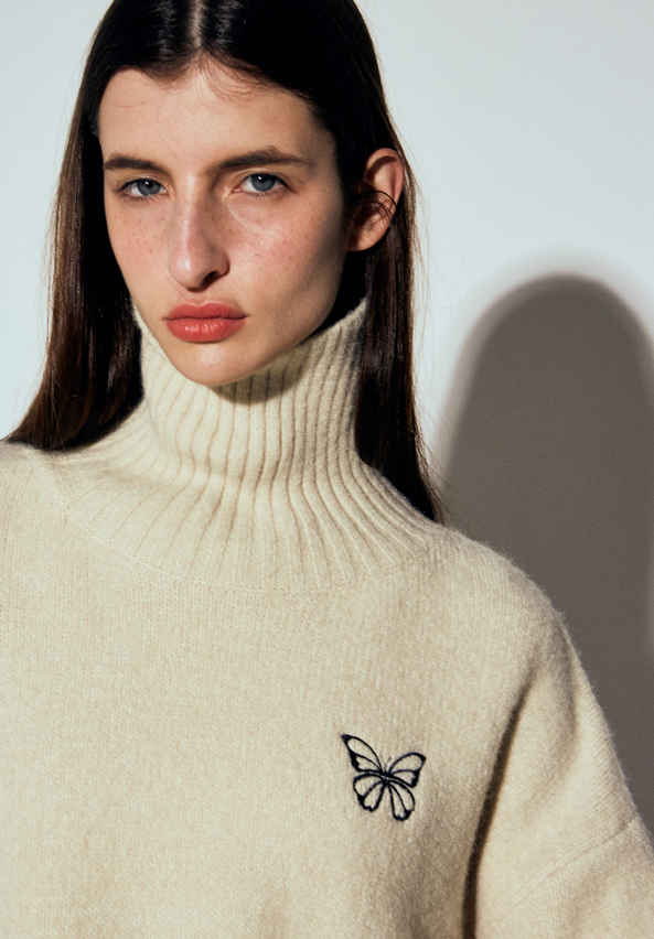 韓國 Nick Nicole TURTLENECK BUTTERFLY SWEATER【NN062】